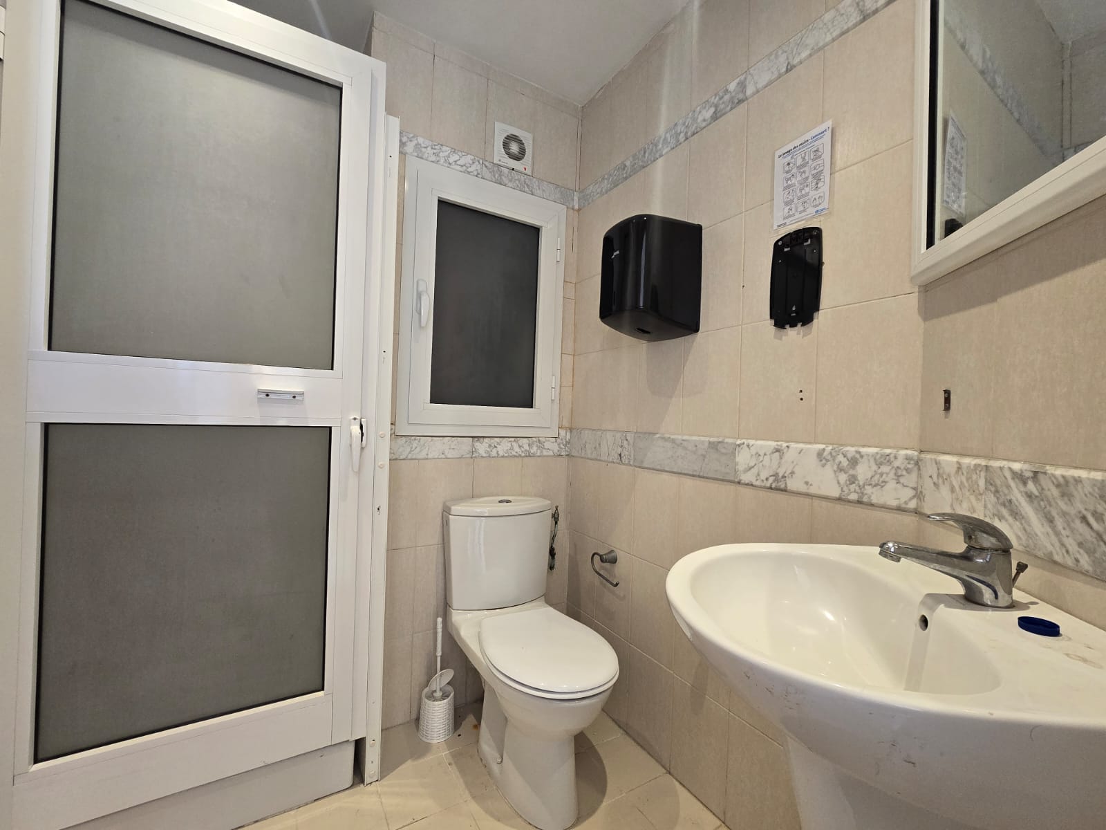 La Marsa&nbsp;Berge Du Lac&nbsp;Location&nbsp;Appart. 2 pi�ces&nbsp;Appartement s1 pour usage bureautique