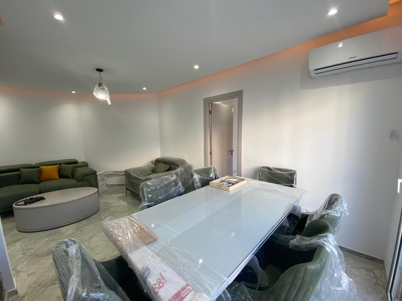 La Marsa&nbsp;Berge Du Lac&nbsp;Location&nbsp;Appart. 3 pi�ces&nbsp;S2 chic meubl�  au lac 2