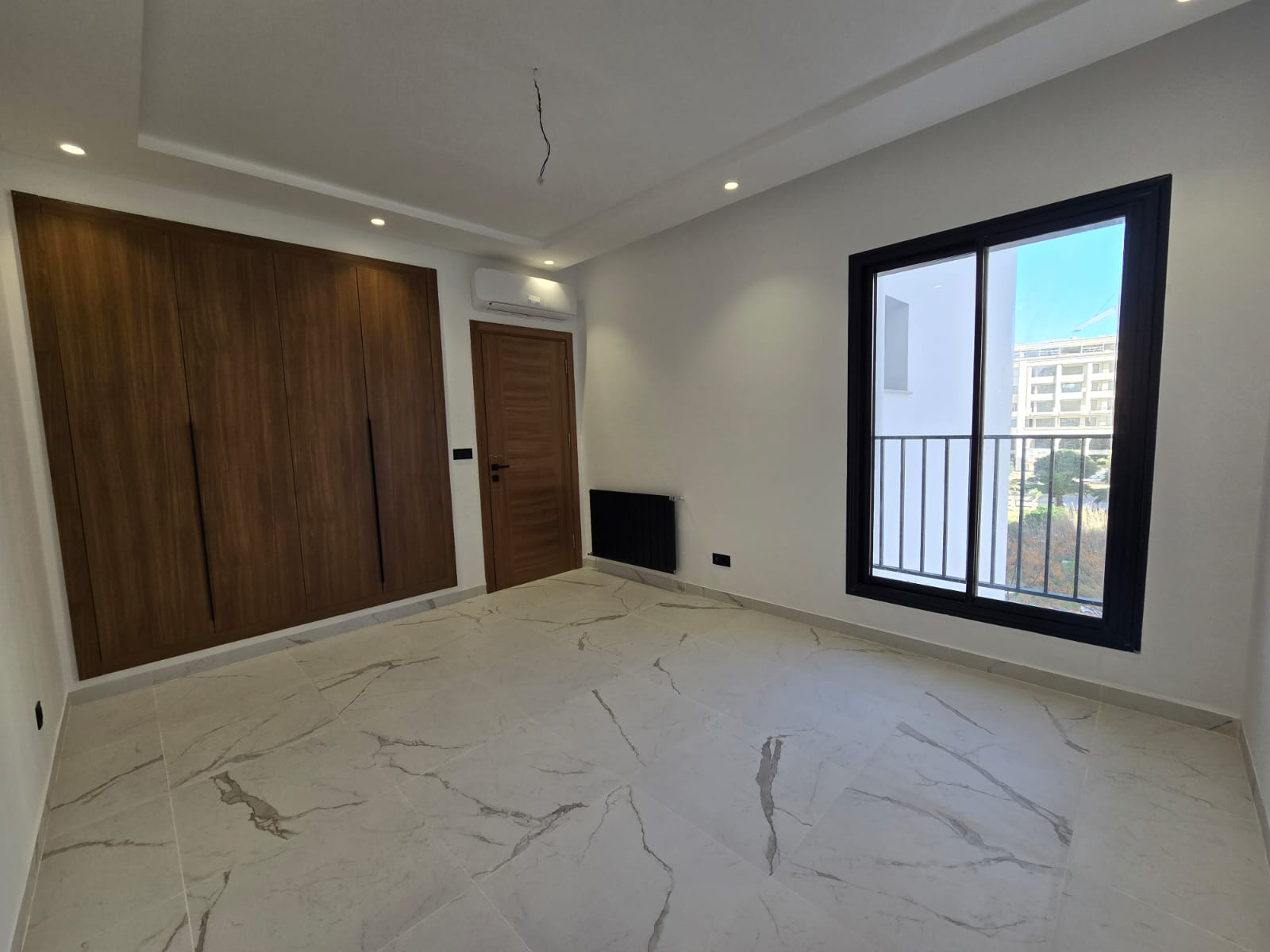 Ain Zaghouan&nbsp;Jardins de Carthage&nbsp;Location&nbsp;Appart. 3 pi�ces&nbsp;Chic  appartement s2 aux jardin de carthage