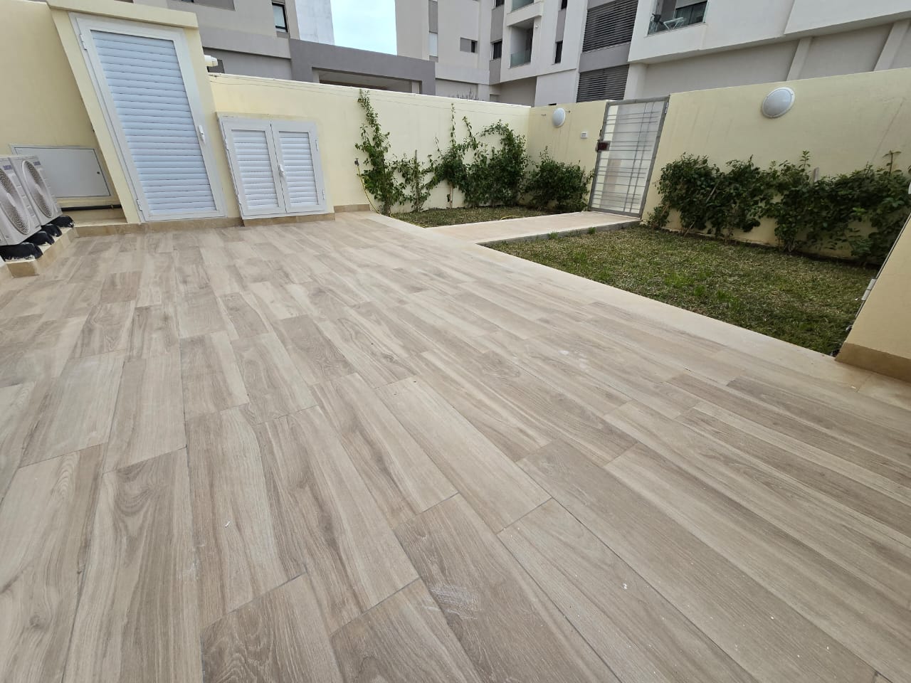 Ain Zaghouan&nbsp;Jardins de Carthage&nbsp;Location&nbsp;Appart. 2 pi�ces&nbsp;S1 avec jardin
