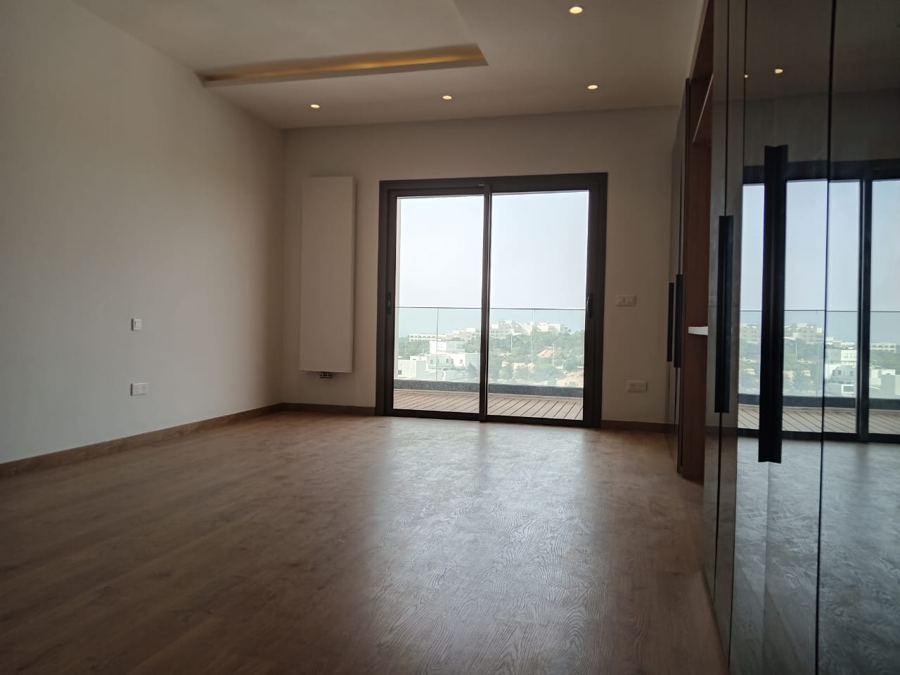 La Marsa Gammart Location Appart. 5 pices+ Penthouse s4 avec vue de mer  gammarth