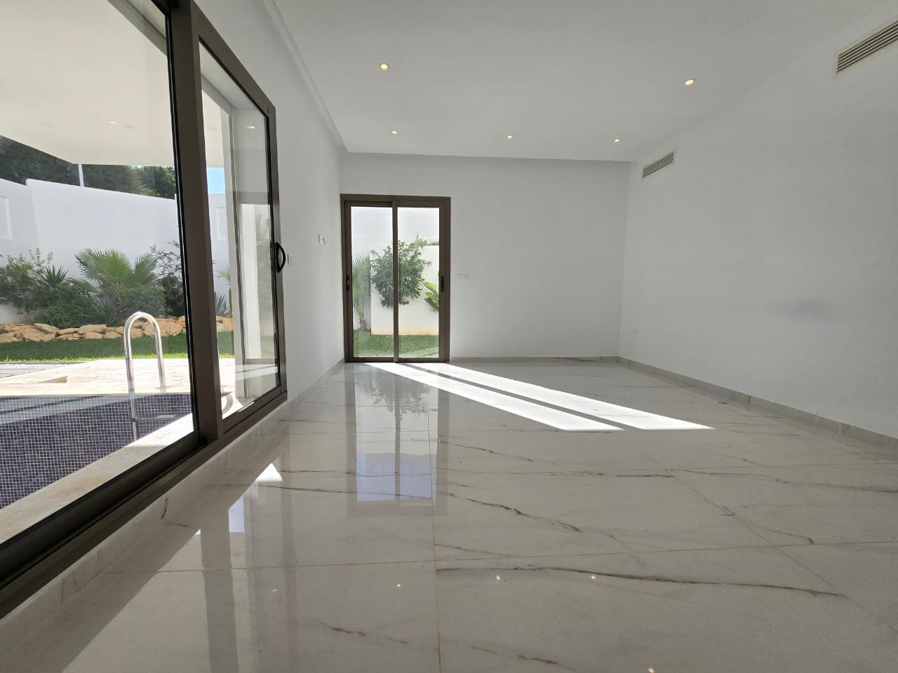 La Marsa Gammart Location Duplex Superbe duplex s2