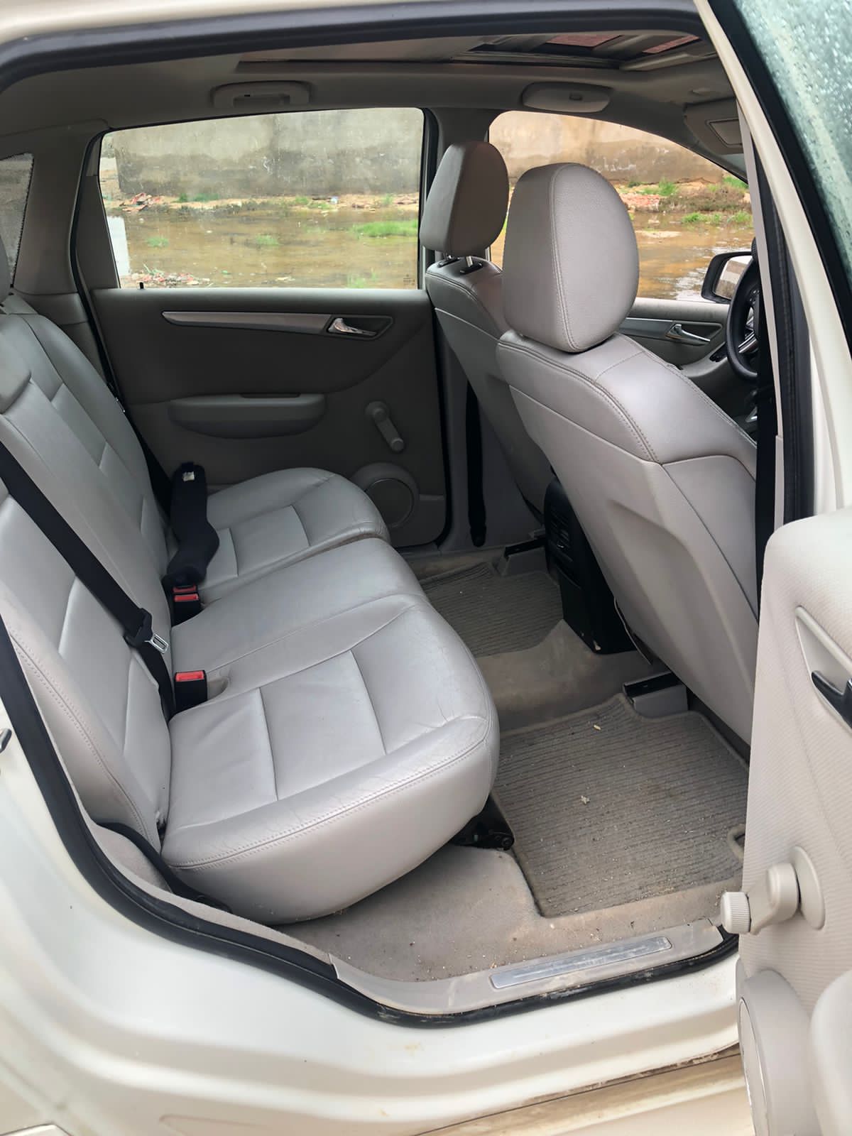 Mercedes B