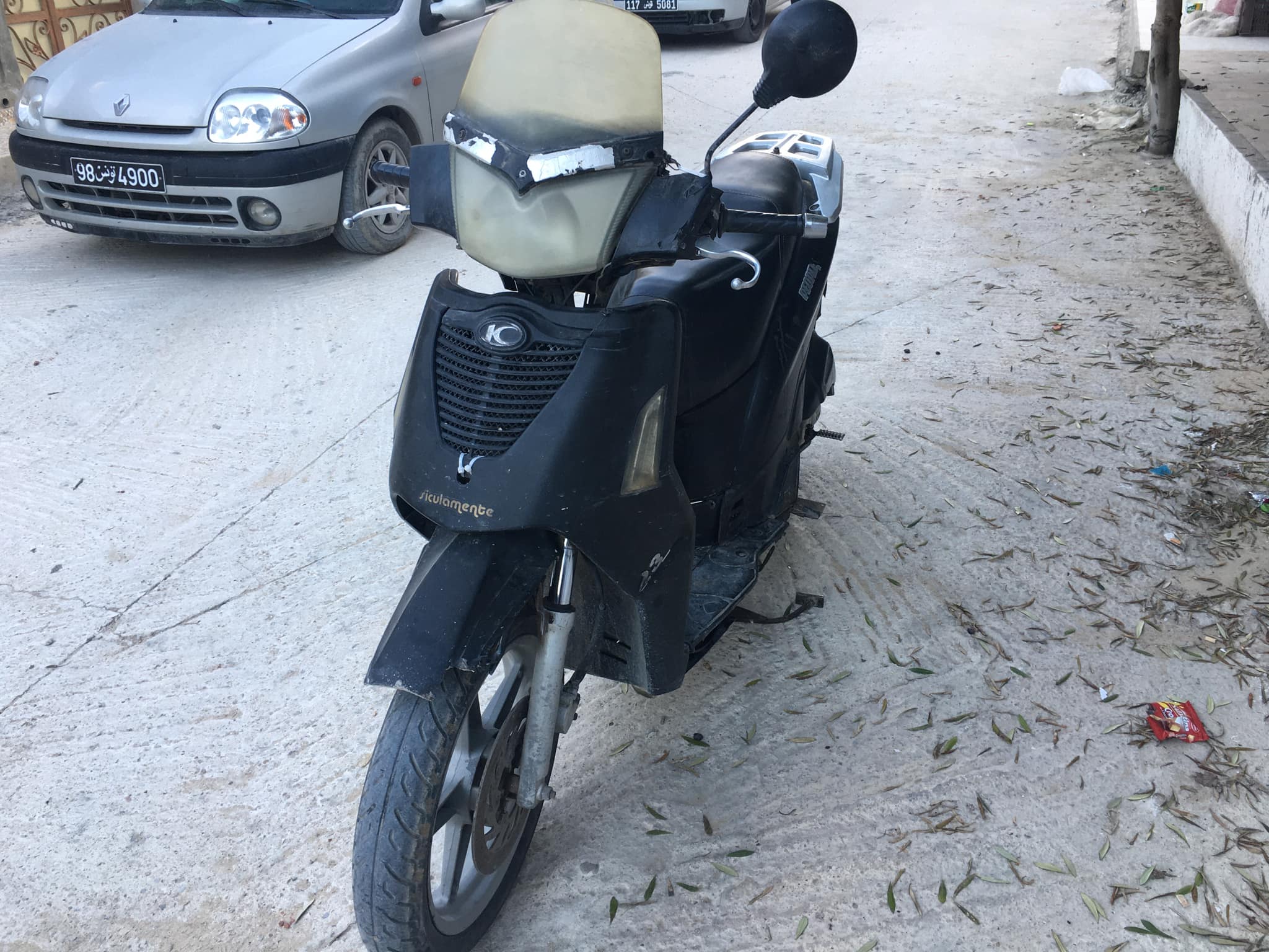 Zeramdine Mlichette Kymco Kymco Moto kymco 50 moteur nhdif choiya trochik carinage