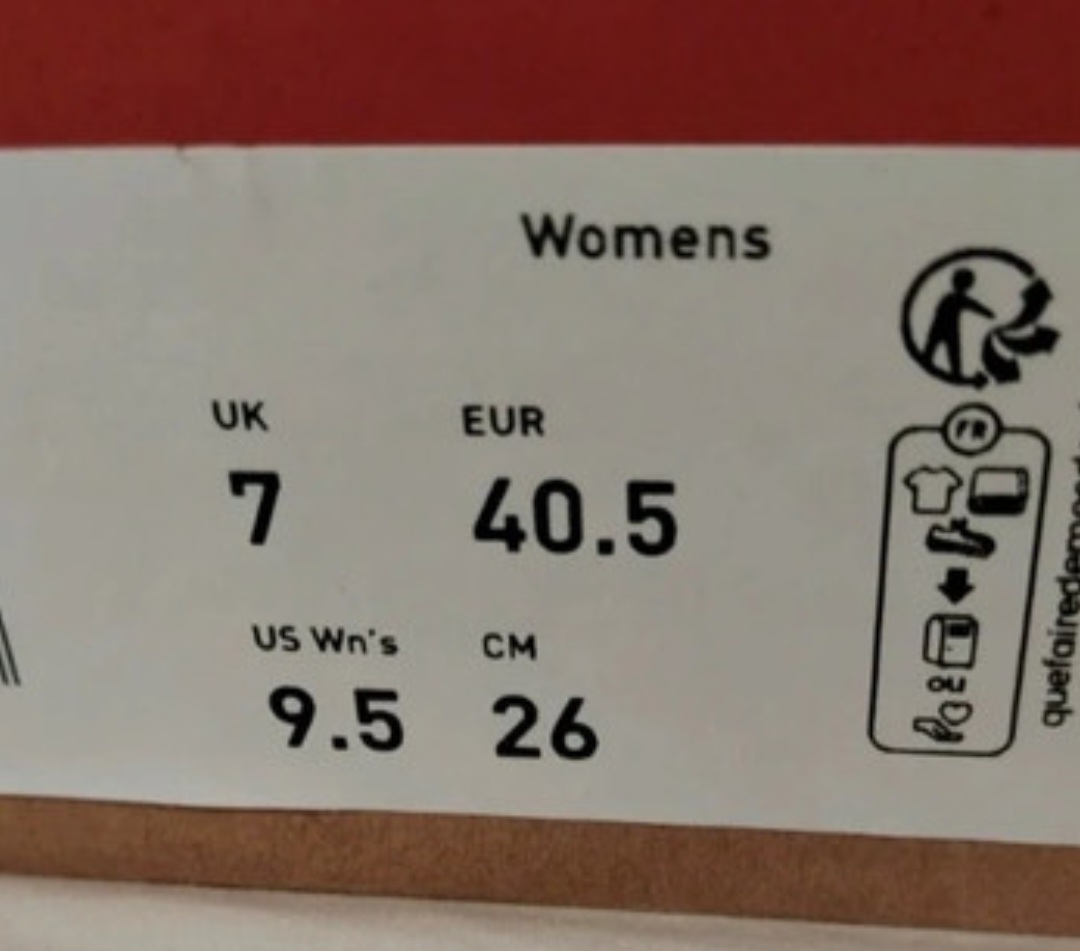 Femmes Autre