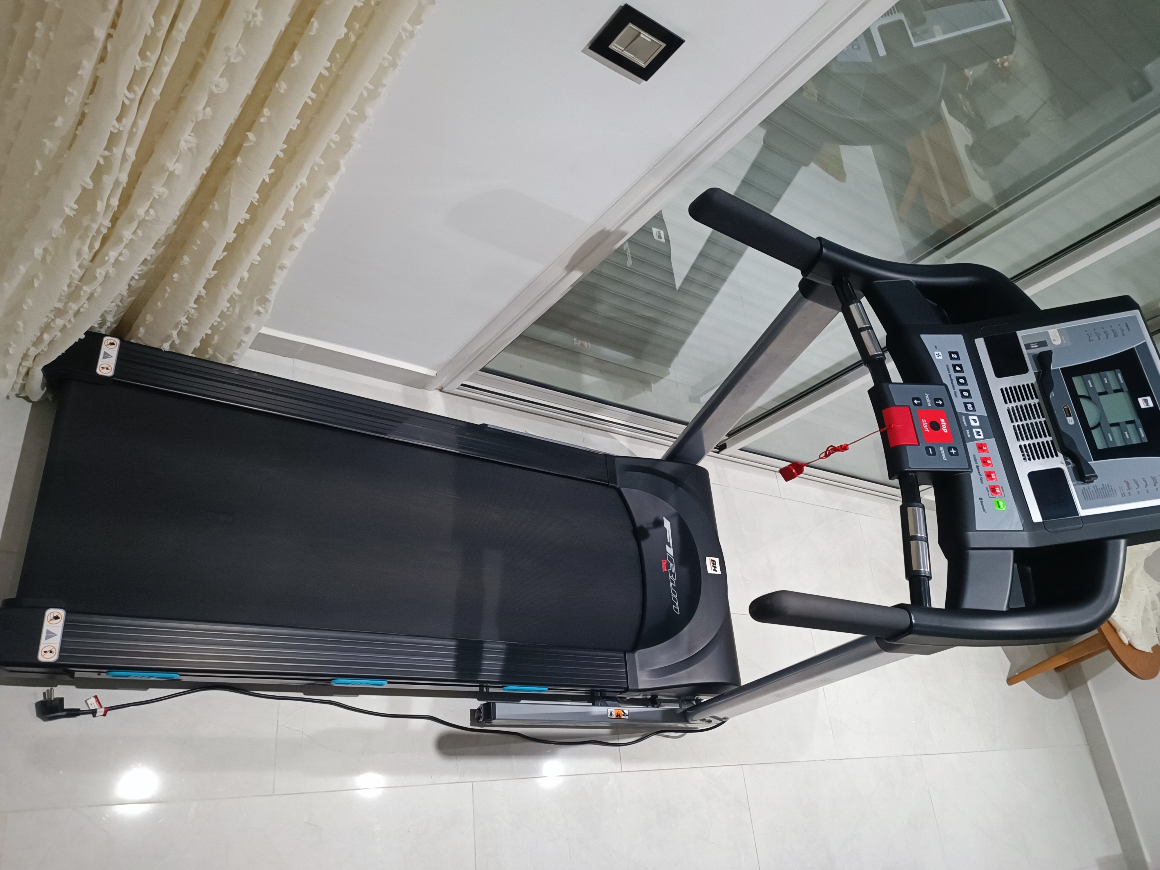 Hammam Chatt Hammam Chatt Jouet Autre Tapis roulant marque bh f1 dual run comme neuf