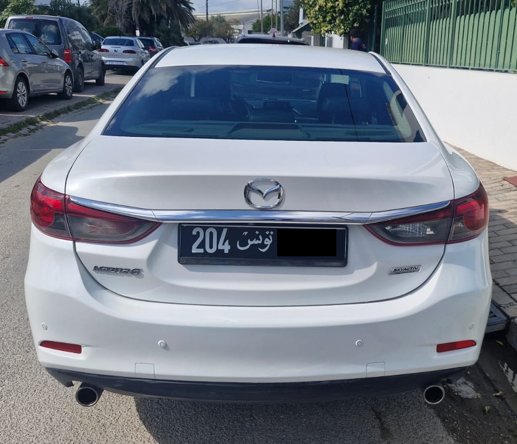 Mazda 6