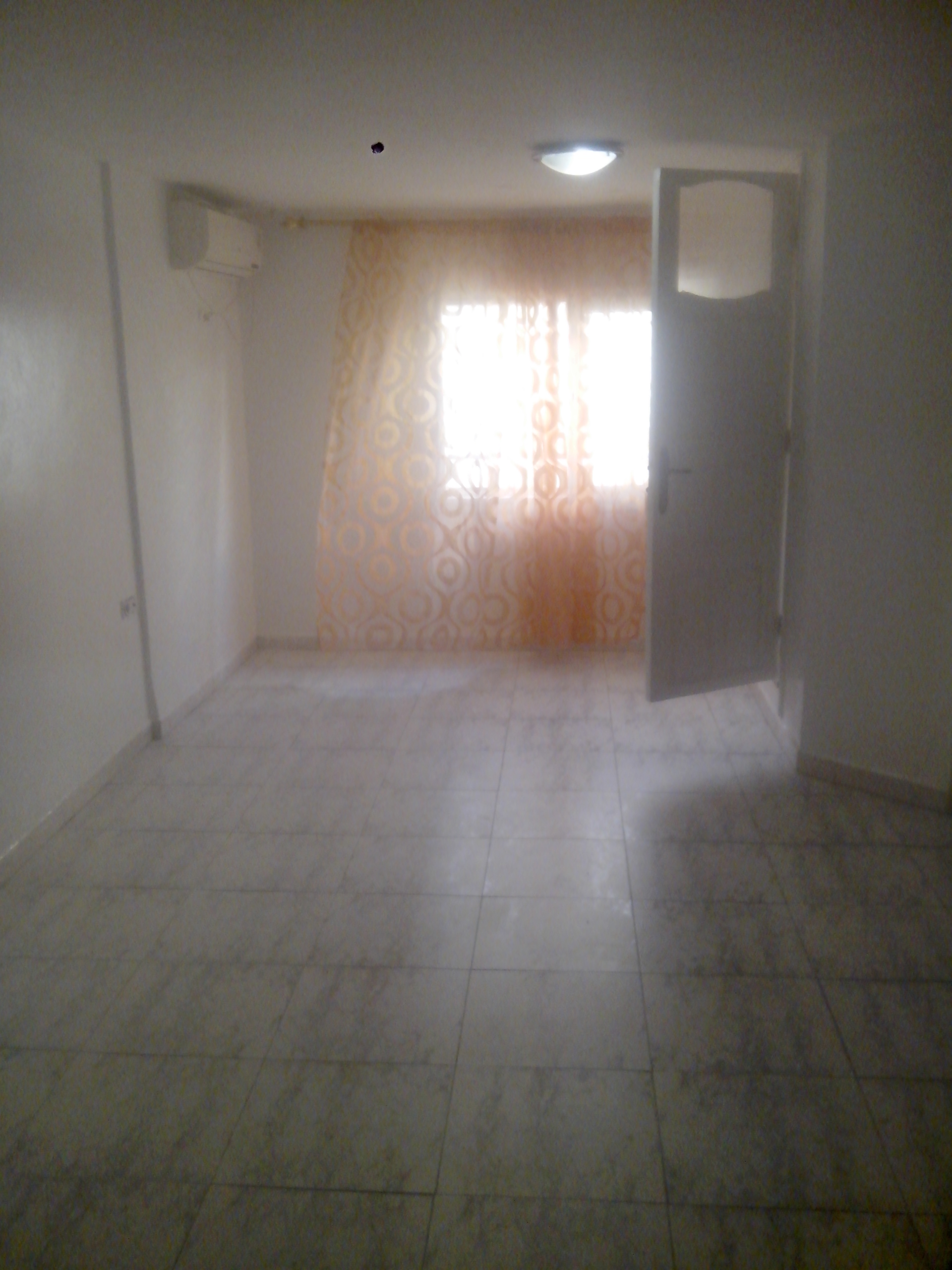 Cite El Khadra Cite Oplympique Location Appart. 1 pice S0 seml meuble residence gardee cite olympique