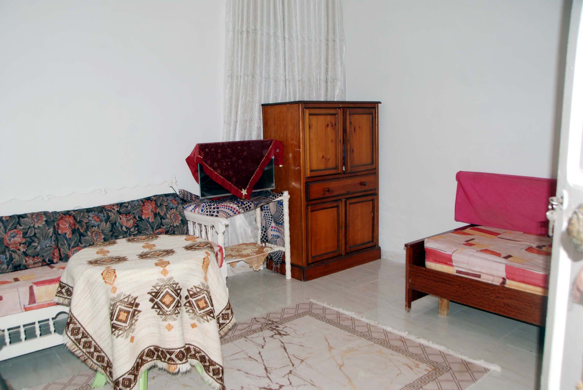 El Omrane Ras Tabia Location Appart. 1 pice Bardo2 prs de boulanderie ranim foyer universitai
