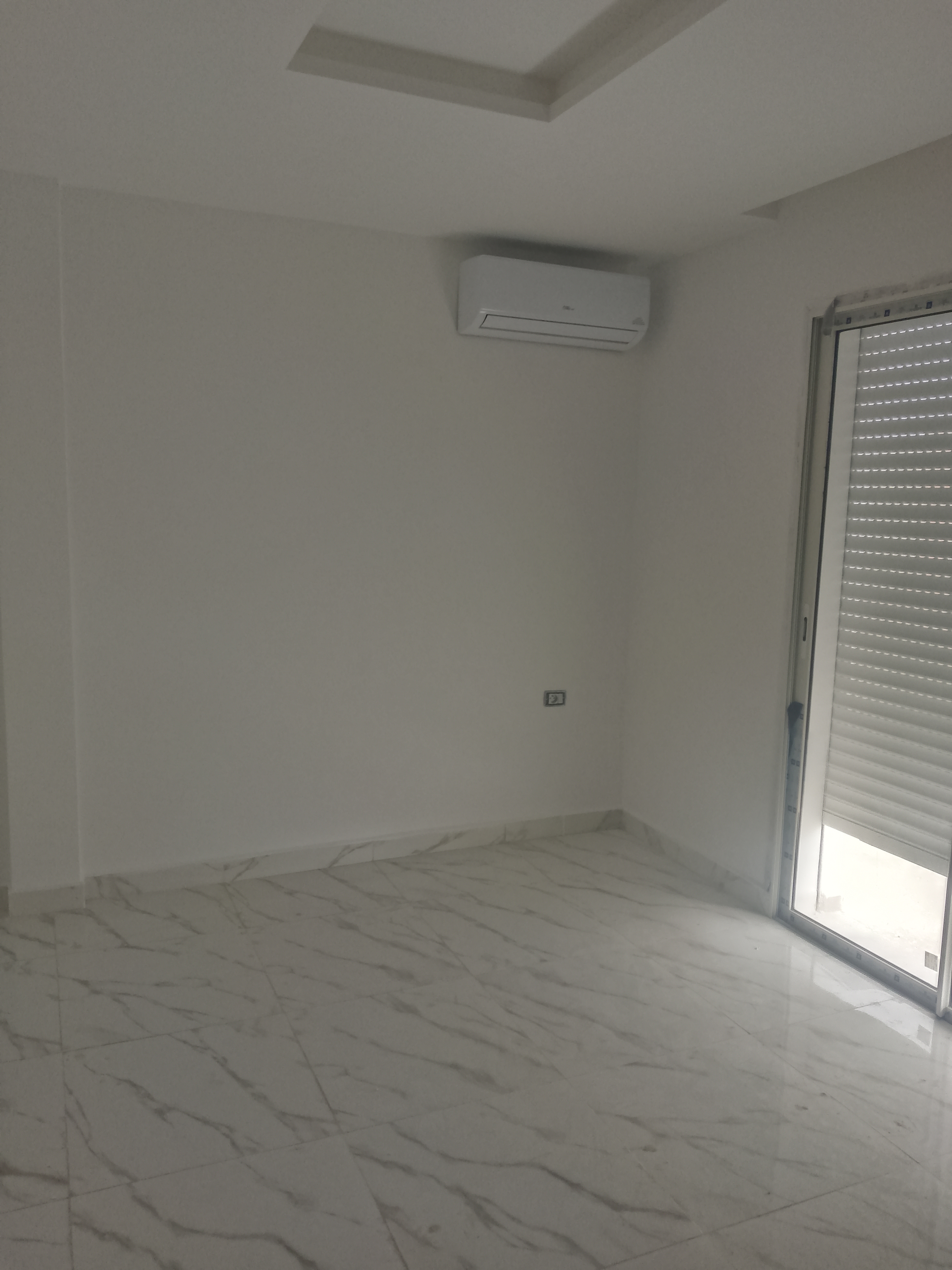 Ain Zaghouan Ain Zaghouan Location Appart. 4 pices Bel s plus 3 jamais habit trs haut standing