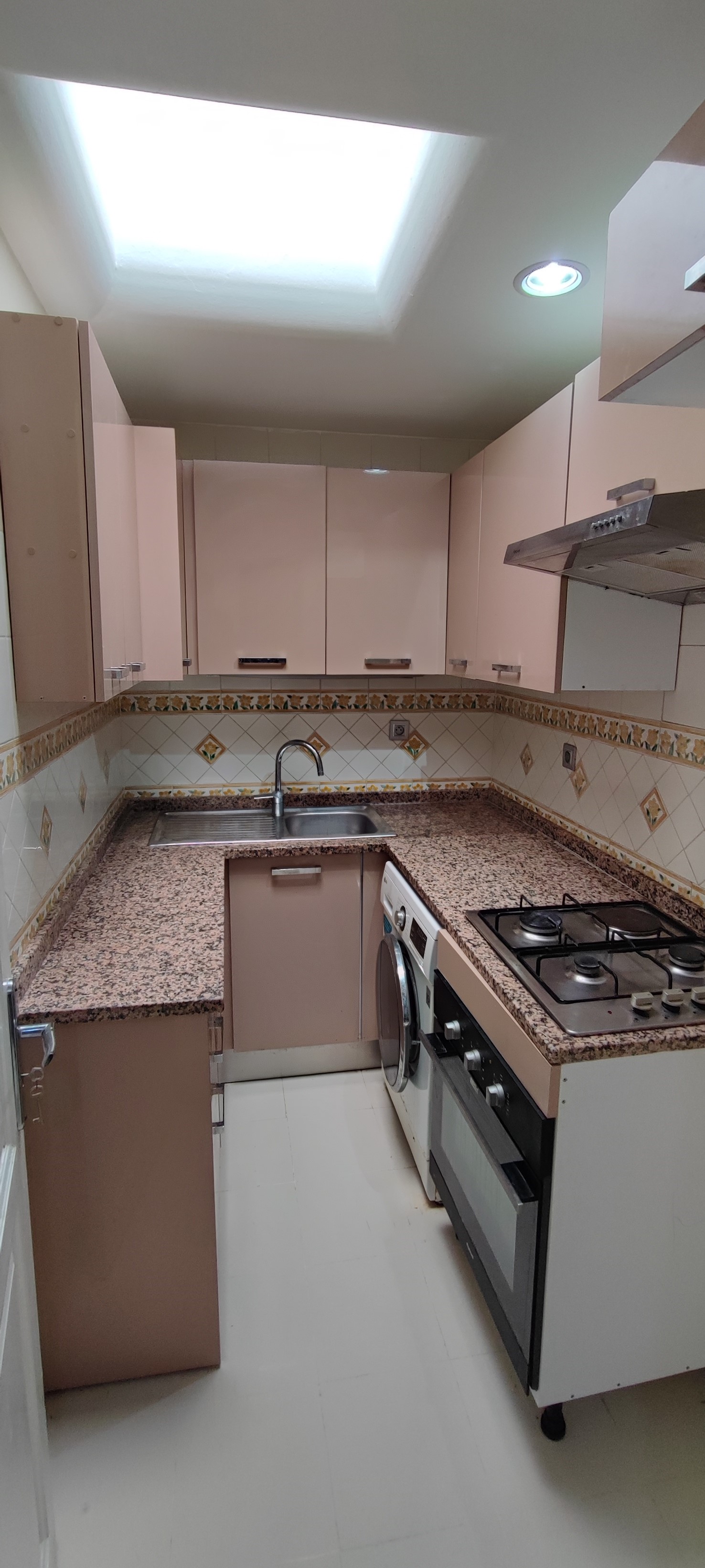 El Menzah El Manar 1 Location Appart. 2 pices S1 totalement rnov derrire clinique el manar