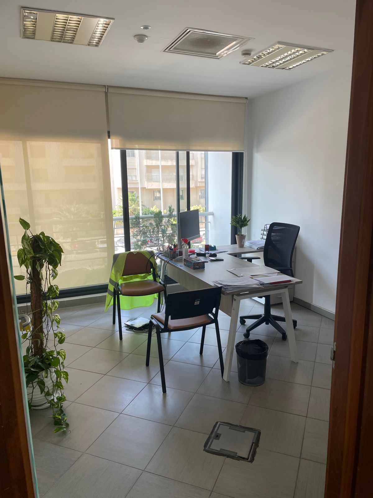 La Marsa Berge Du Lac Bureaux & Commerces Bureau Bureau en 342m2 au lac 2