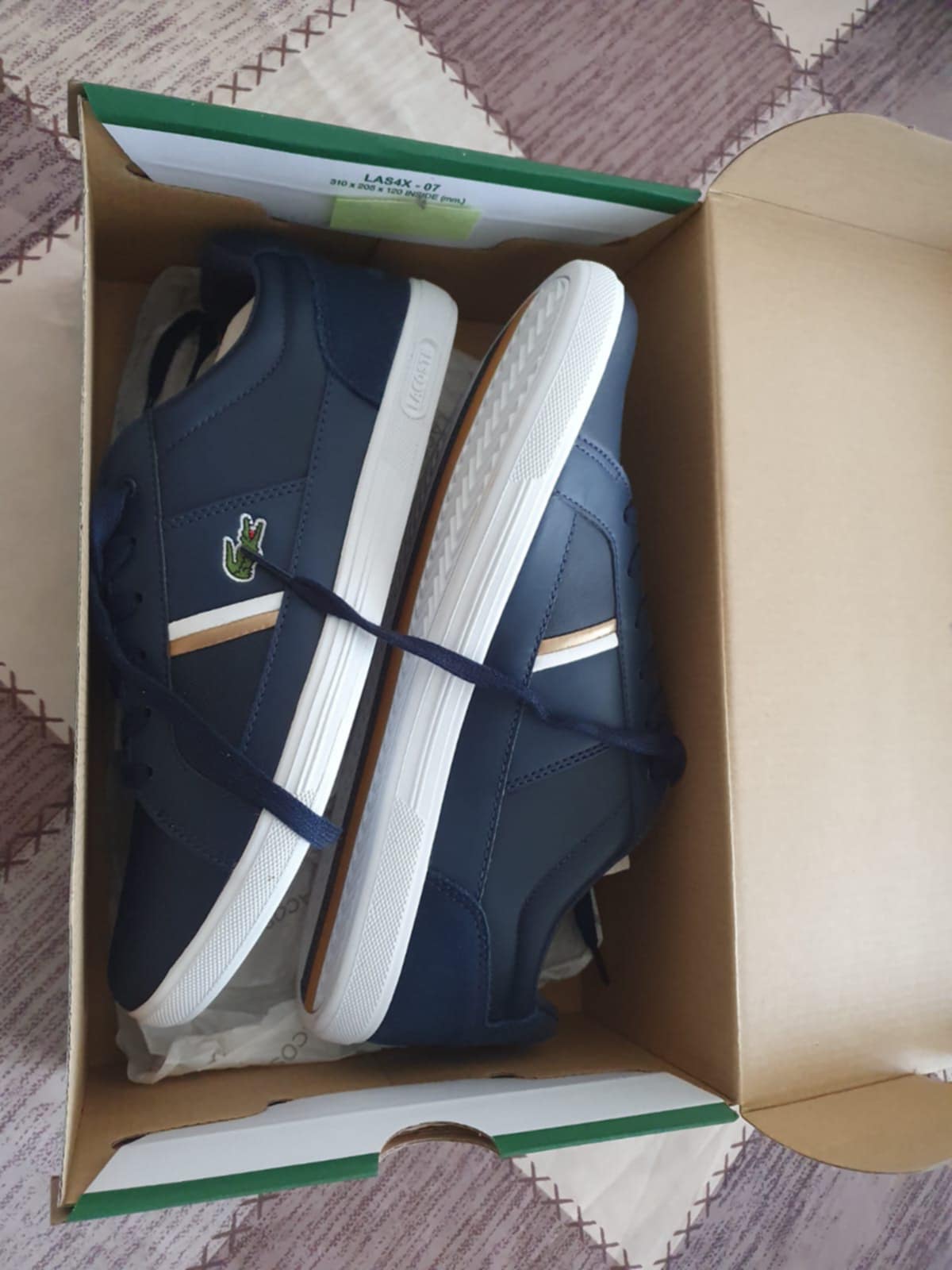 La Soukra Borj Louzir Hommes Autre Chaussure lacoste