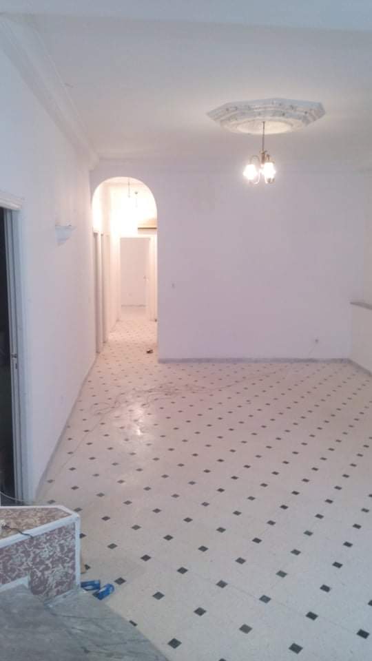 Mnihla Jardins d'el Menzah Location Maisons Rdc 3ch 2sb proche centre comecl jardin menzah2