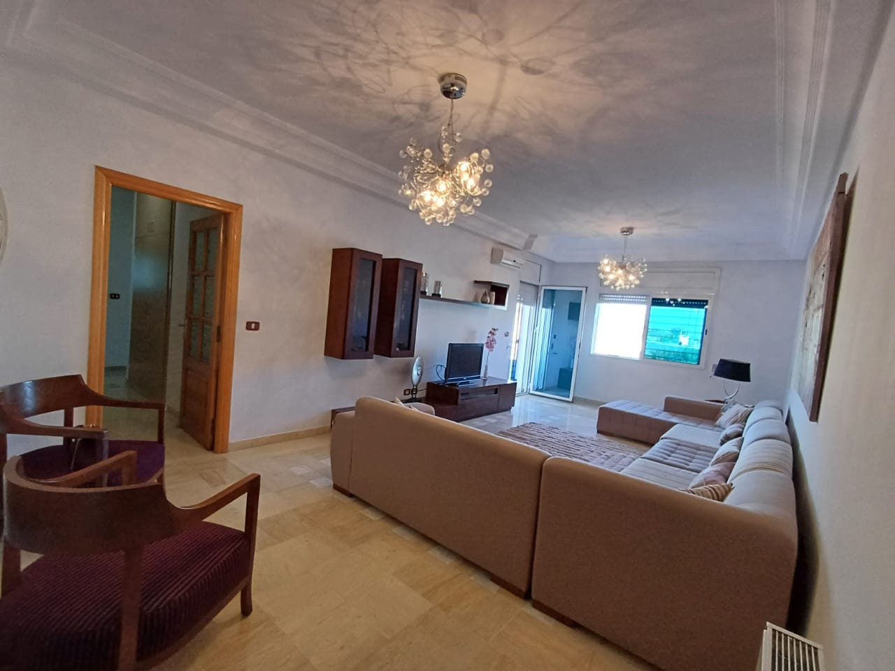 Ariana Ville Riadh Landlous Vente Appart. 4 pices Bel appart avec vue imprenable sur parc ennahli