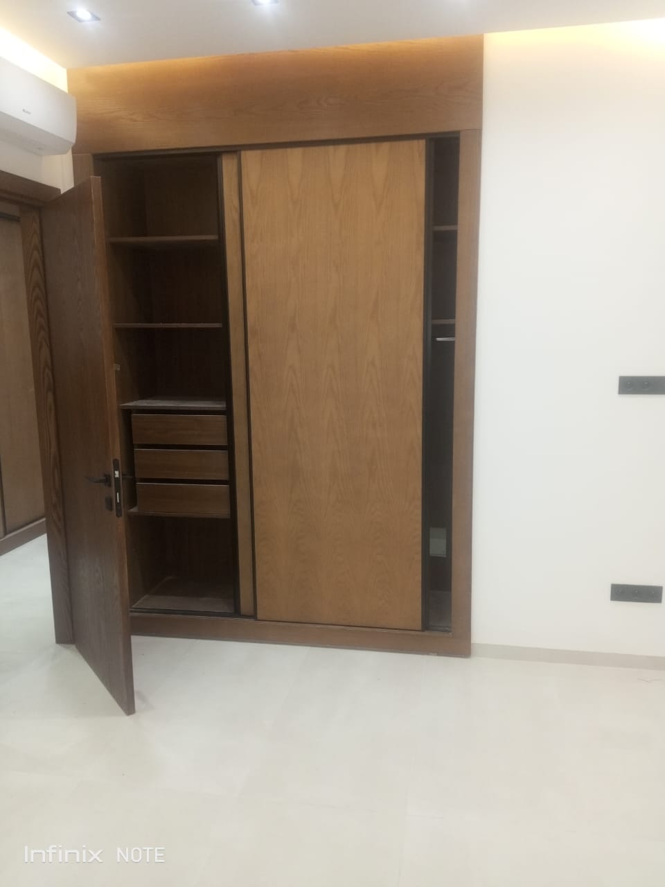 Sousse Jaouhara Khezama Ouest Location Appart. 5 pices+ Luxueux haut standing khzama ouest