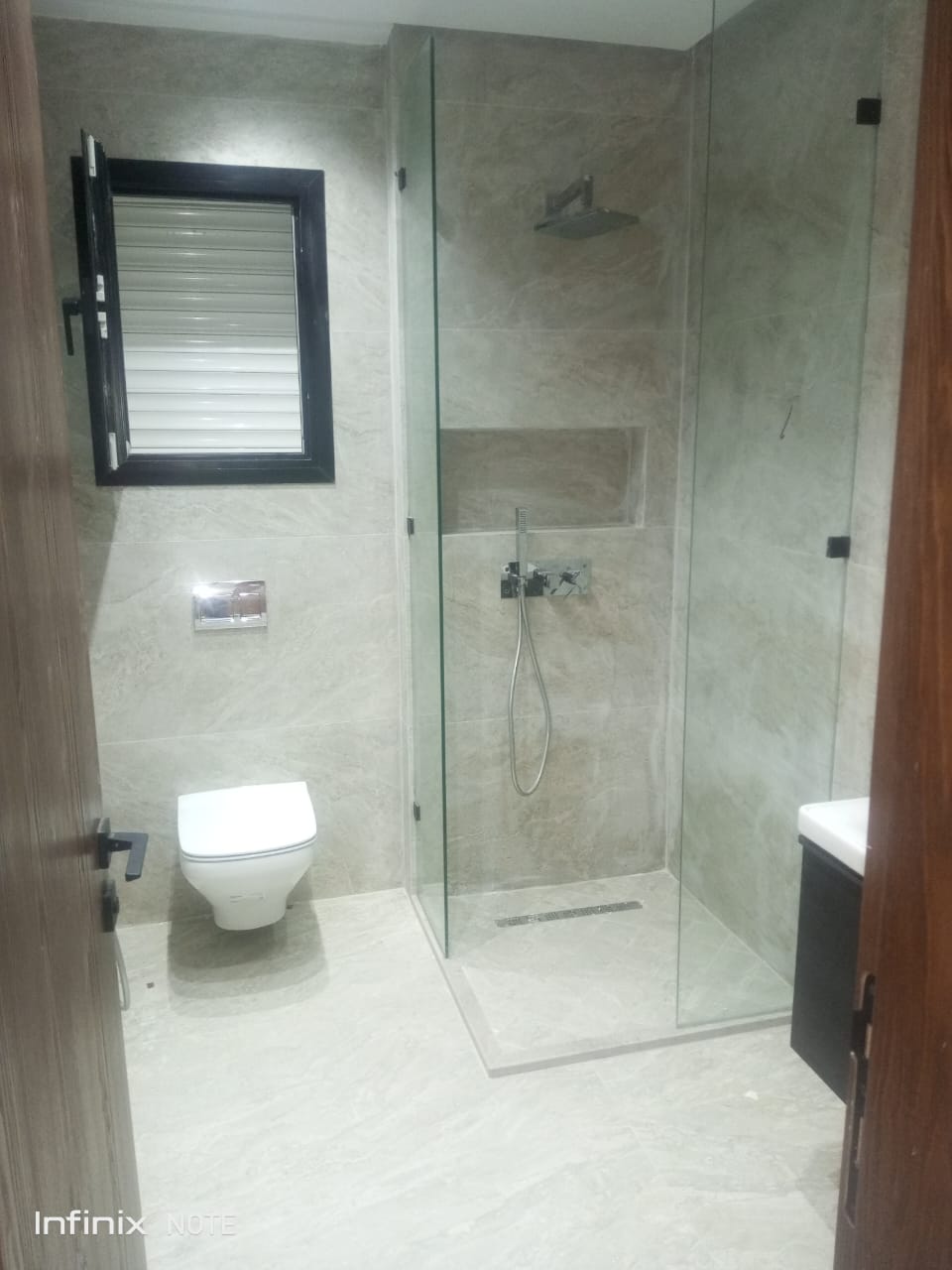 Sousse Jaouhara Khezama Ouest Location Appart. 5 pices+ Luxueux haut standing khzama ouest