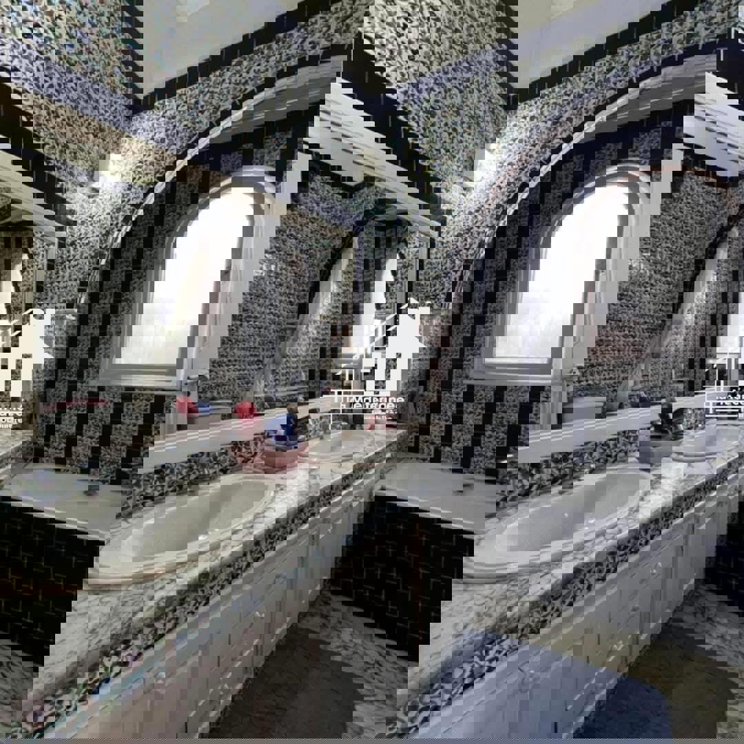 La Marsa Marsa Ennassim Location Appart. 4 pices Villa meubl avec piscine  la marsa cit les pins