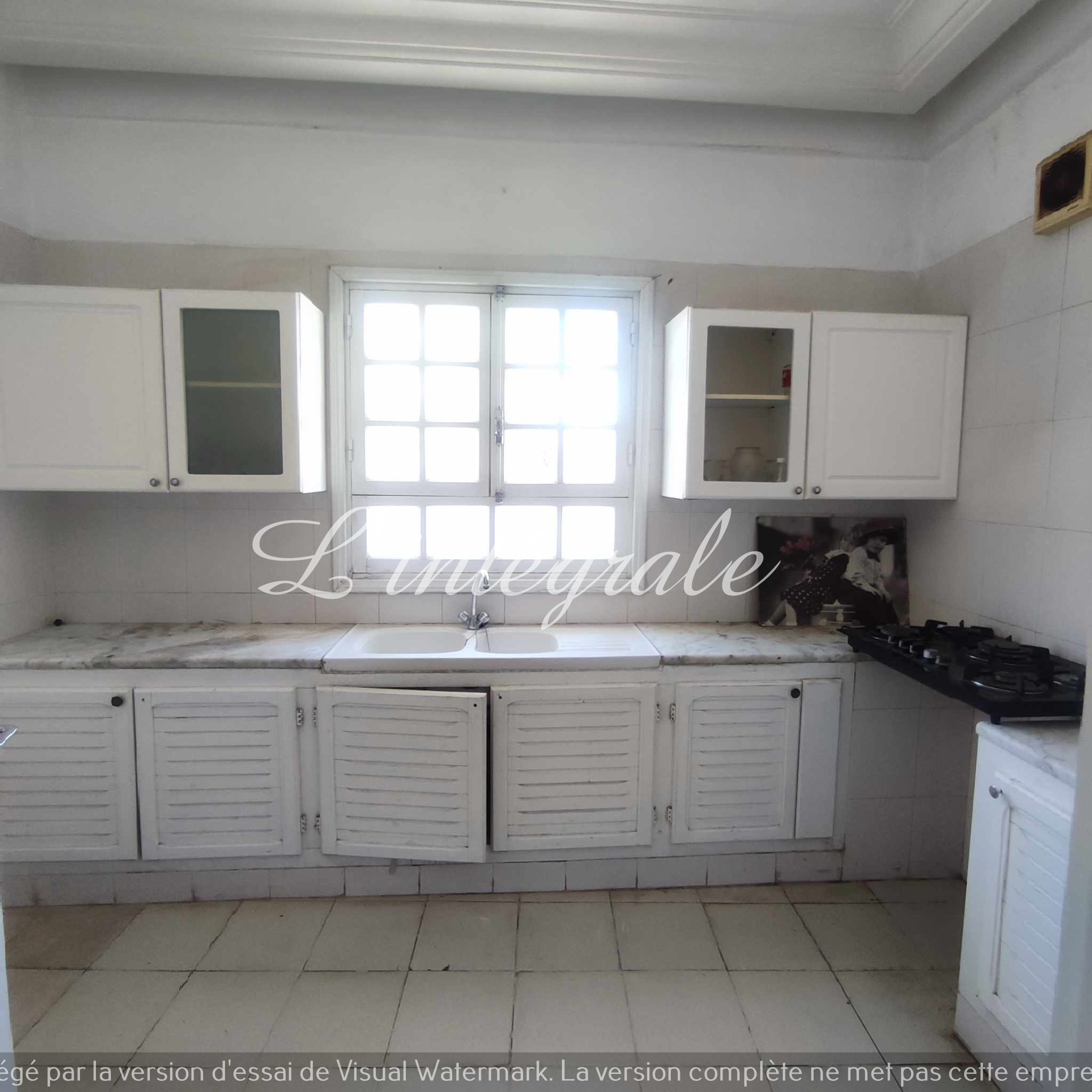 Ariana Ville El Menzah 7 Location Appart. 4 pices S3 tage de villa meubl