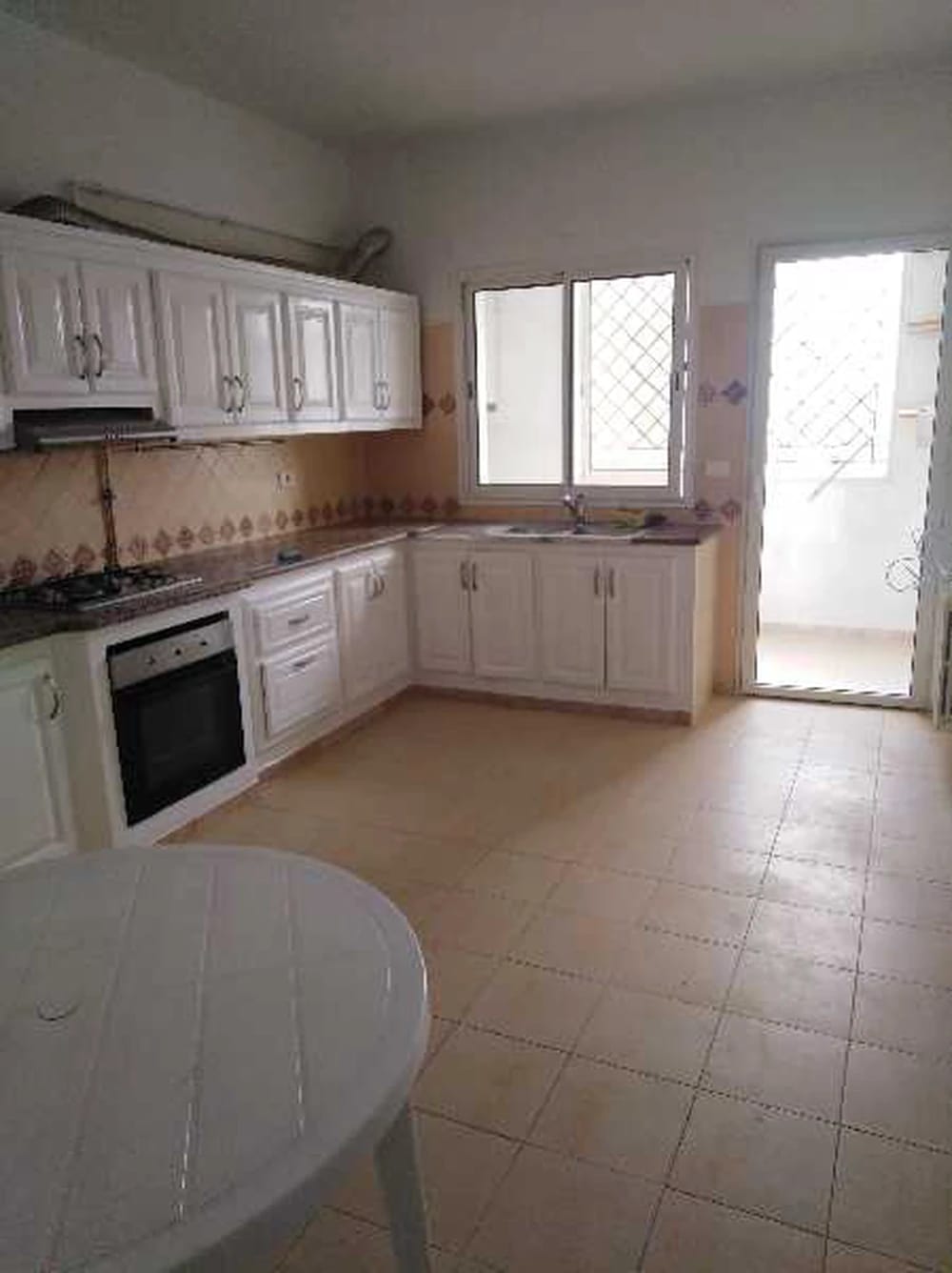Mnihla Jardins d'el Menzah Location Maisons Rez de chausse d'une villa s 3 jardin d'el manzeh