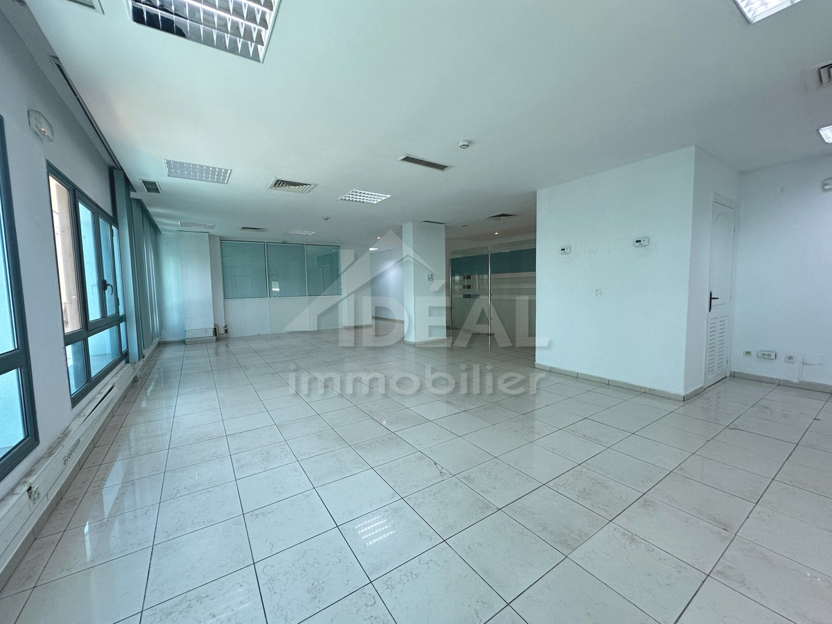 Bureaux & Commerces&nbsp;Bureau
