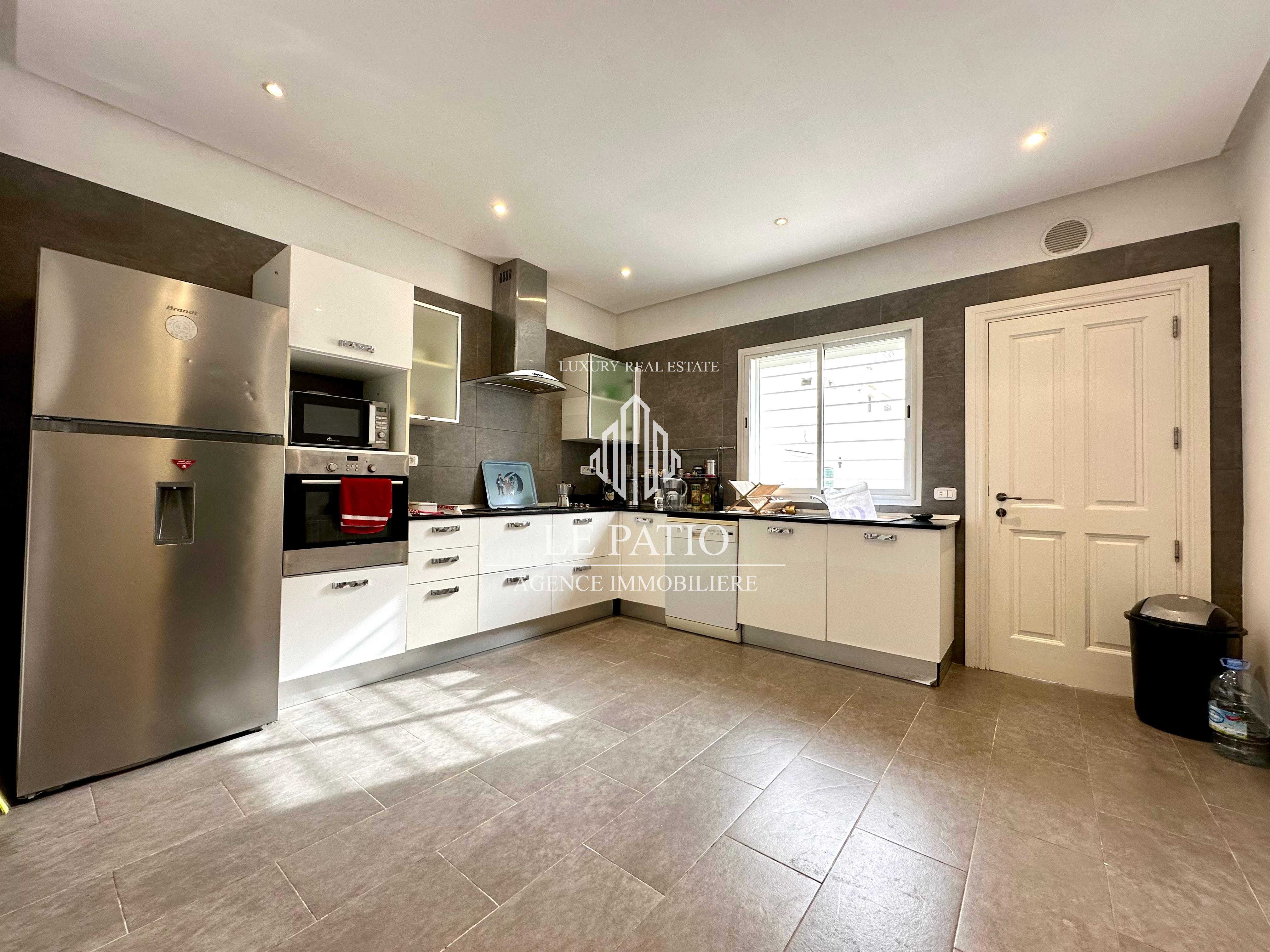 La Marsa&nbsp;Marsa Ennassim&nbsp;Location&nbsp;Maisons&nbsp;Villa s3 avec jardin et piscine � la marsa