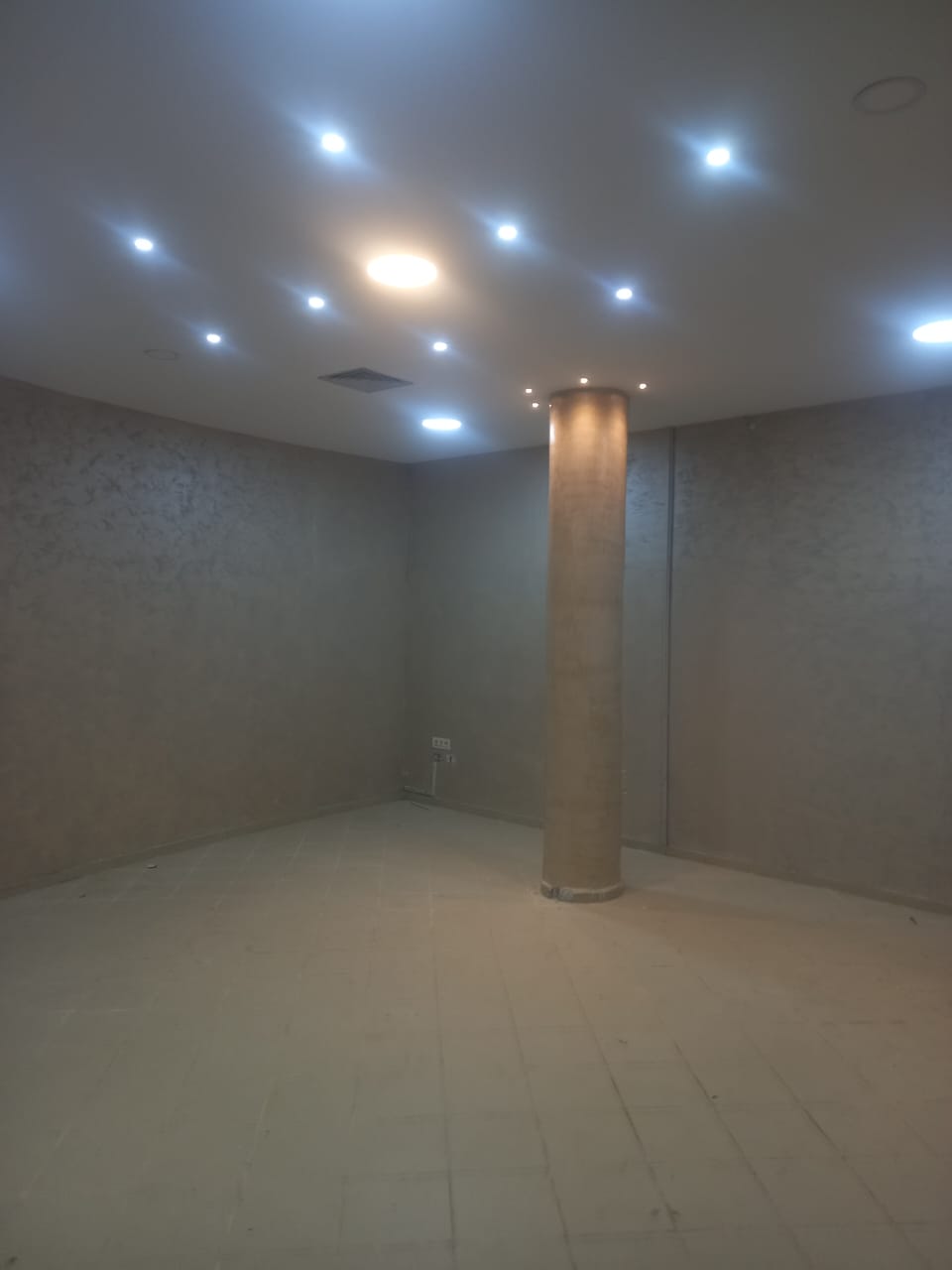 Cite El Khadra&nbsp;Zone urbaine nord&nbsp;Vente&nbsp;Surfaces&nbsp;Local commercial zone urbaine