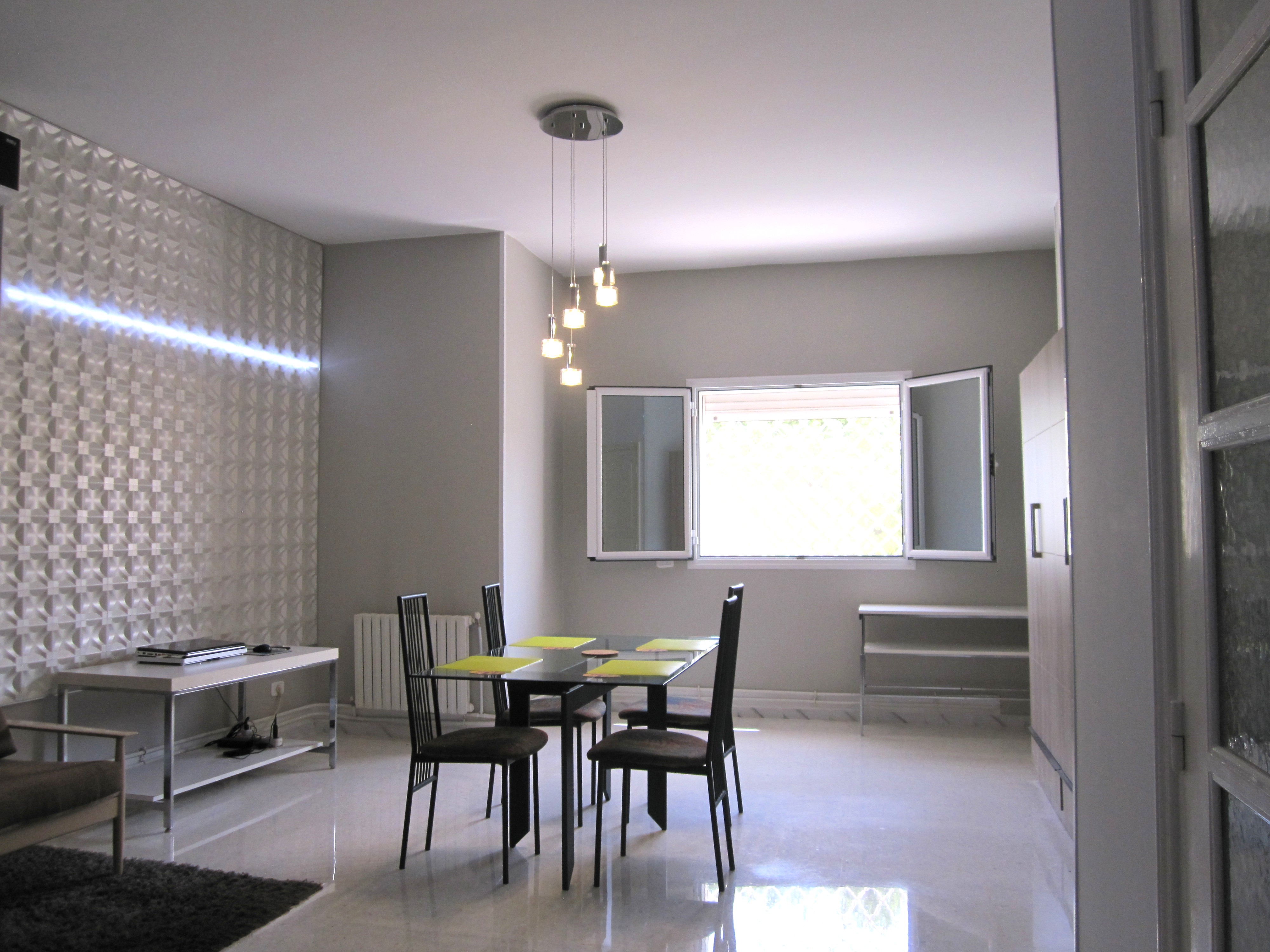 Raoued Cite El Ghazala 1 Vente Maisons Villa moderne de style amricain   prix rduit