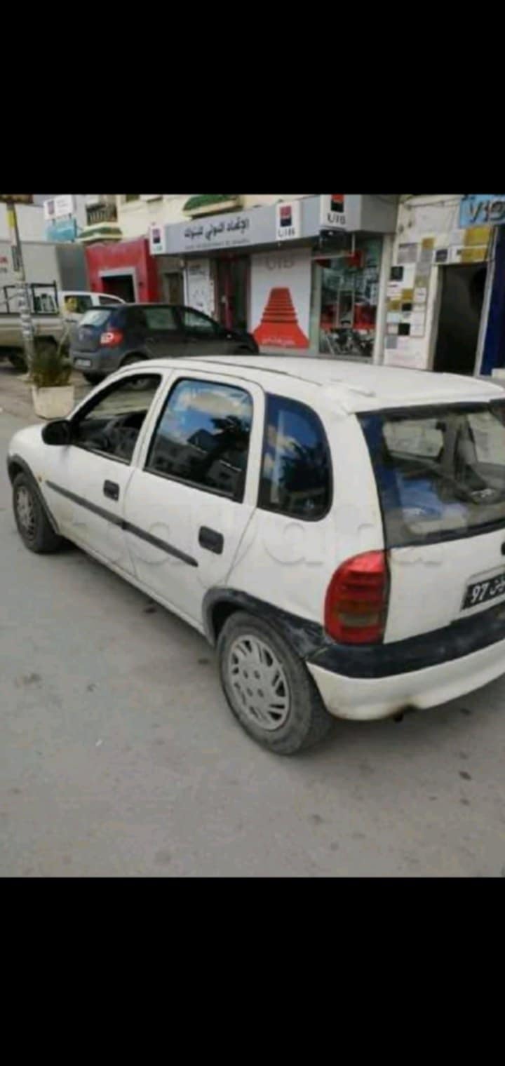 El Omrane Superieur Cite Ibn Khaldoun Vi Opel Corsa Opel corsa ndhifa
