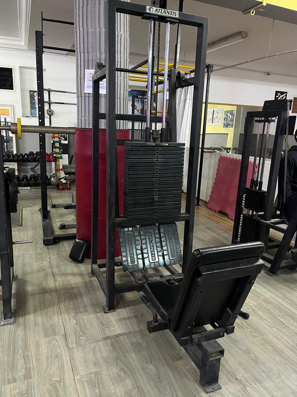 Hammam Chatt Borj Cedria Autre Autre Mattiels musculation complet pour salle de sport