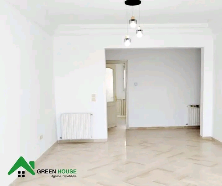 La Marsa El Aouina Achat Appart. 4 pices S4 appartement  bien  orient