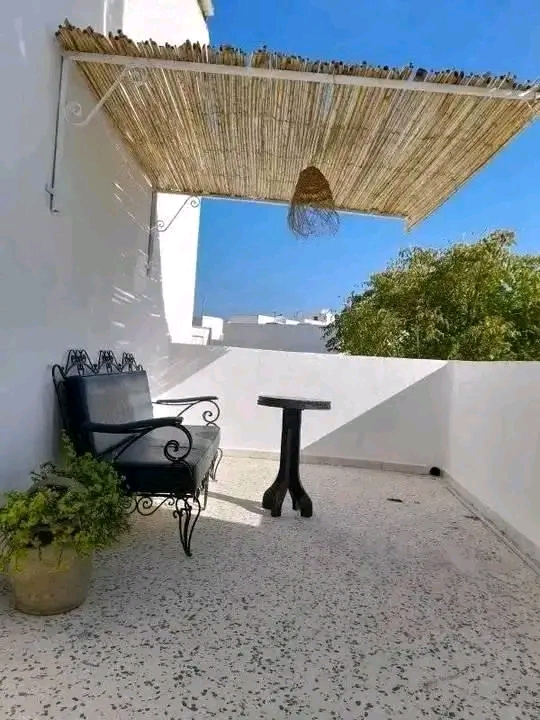 La Marsa Marsa Ennassim Location Appart. 1 pice For rent s1 meubl    la marsa