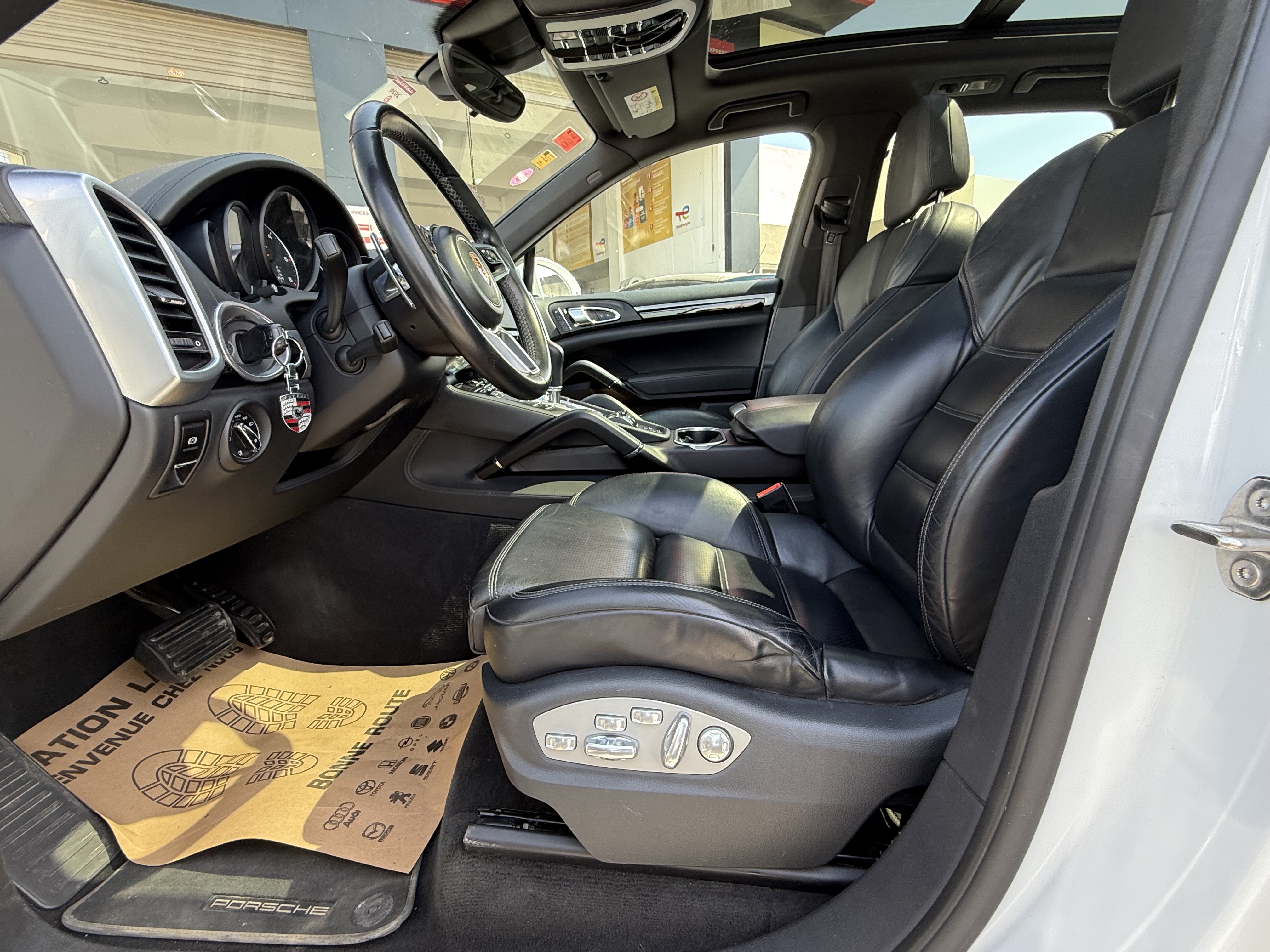 Hammam Sousse El Kantaoui Porsche Cayenne Porsche cayenne diesel v6