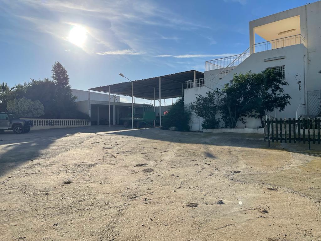 Bir Mcherga&nbsp;Jebel El Oust&nbsp;Terrain&nbsp;Terrain agricole&nbsp;Formidable super ferme 13h