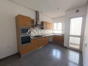 La Marsa Berge Du Lac Location Appart. 1 pice Un appartement s3 aux lac 2