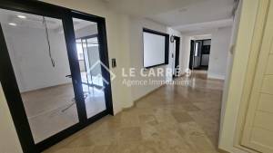 La Marsa Berge Du Lac Location Appart. 1 pice Un bureau h9 au lac 2