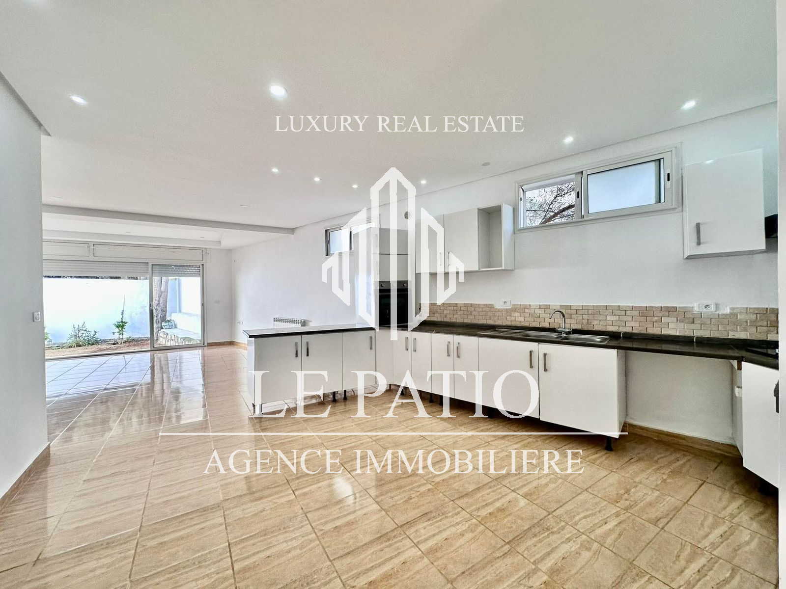 La Marsa Marsa Ennassim Location Maisons Villa de plain pied  la marsa