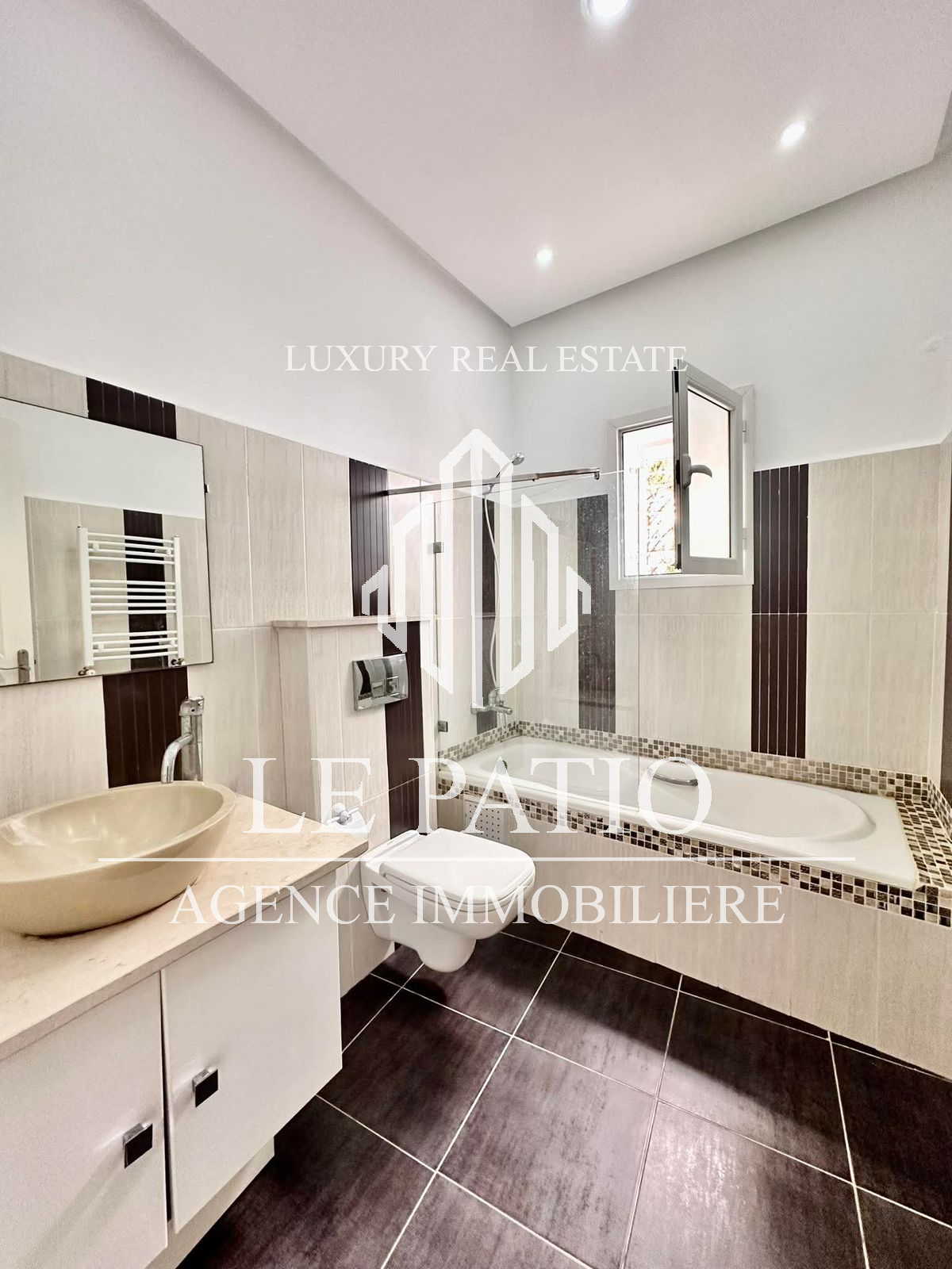 La Marsa Marsa Ennassim Location Maisons Villa de plain pied  la marsa