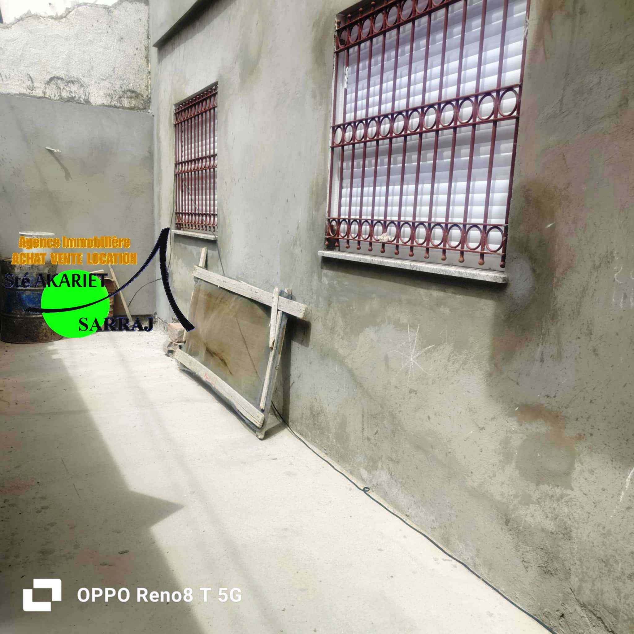 Akouda Akouda Vente Maisons Immeuble manque finition quelque retouche  akouda