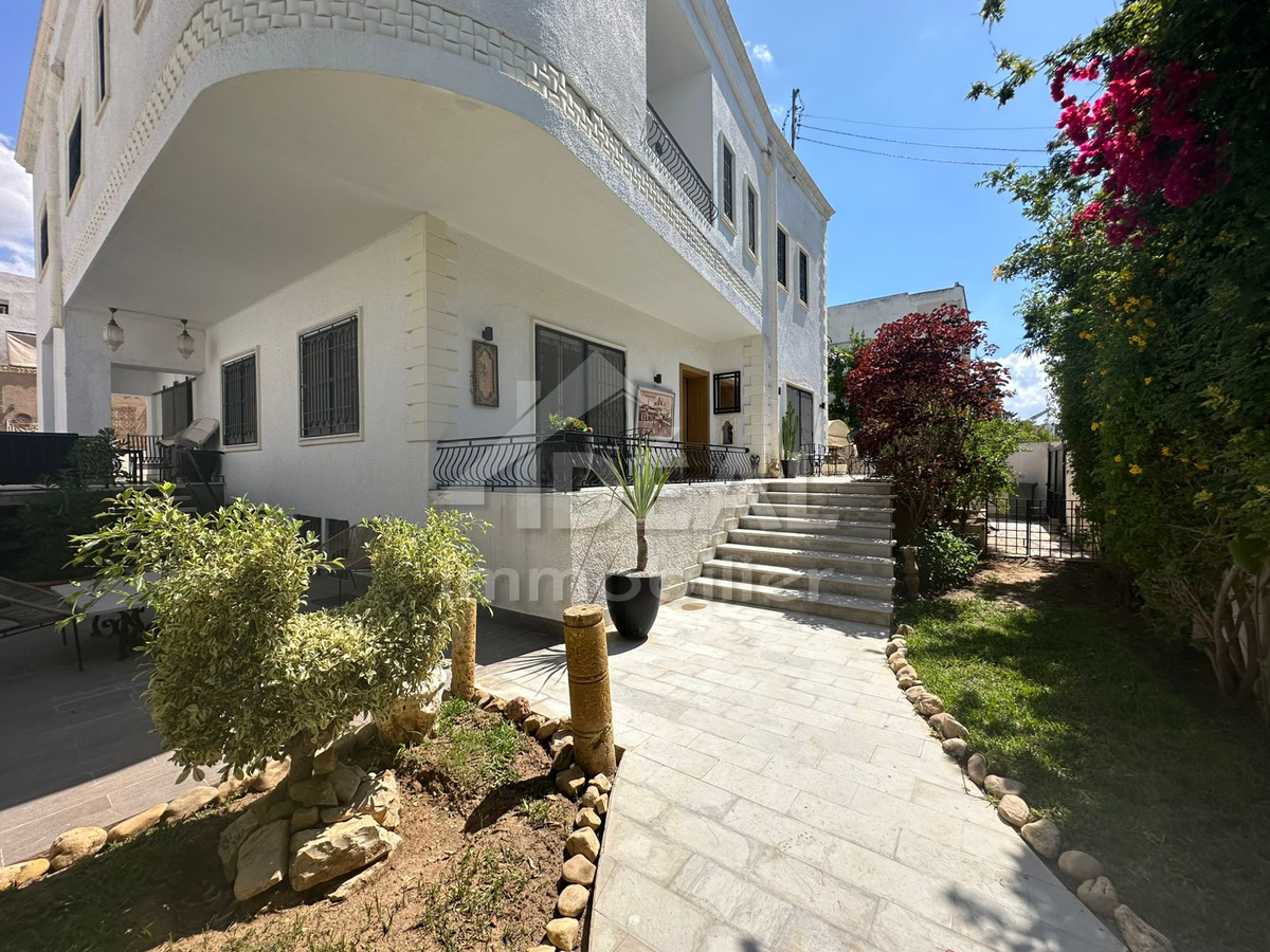El Menzah&nbsp;Mutuelle Ville&nbsp;Vente&nbsp;Maisons&nbsp;Av villa de charme mutuelleville