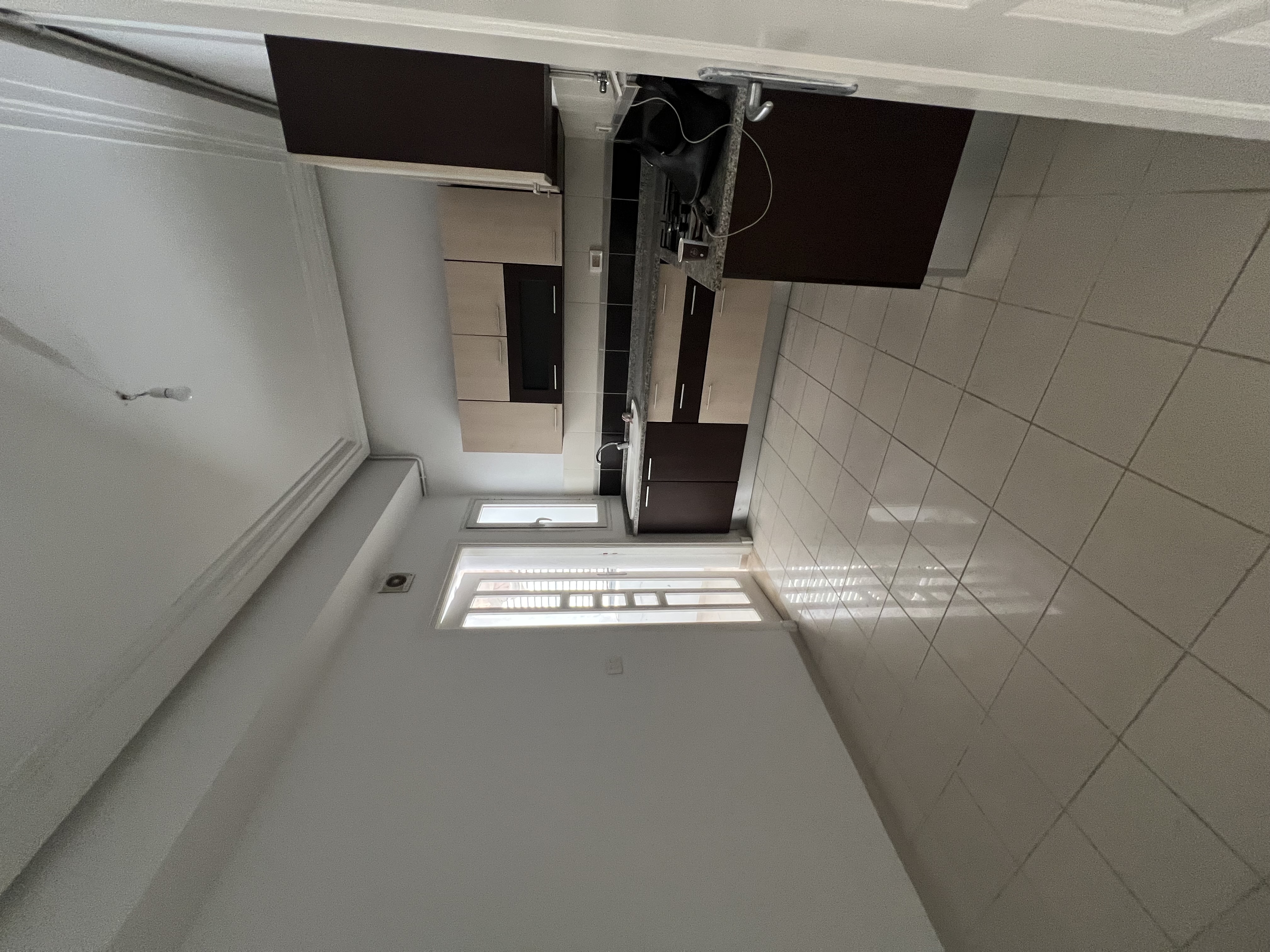 Cite El Khadra&nbsp;Zone urbaine nord&nbsp;Vente&nbsp;Appart. 3 pi�ces&nbsp;Appartement s2 au rdc