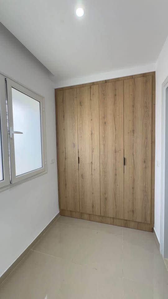 Ariana Ville Riadh Landlous Vente Appart. 4 pices S3 rnov 400md  riadh andalous