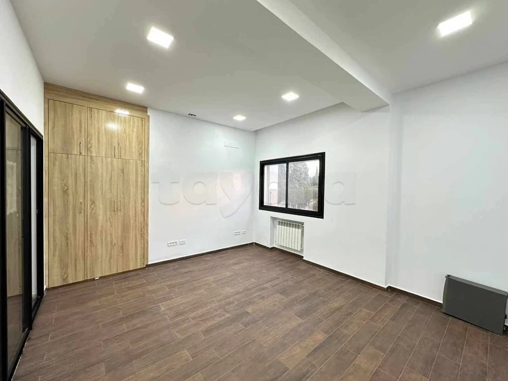 Bureaux & Commerces Bureau