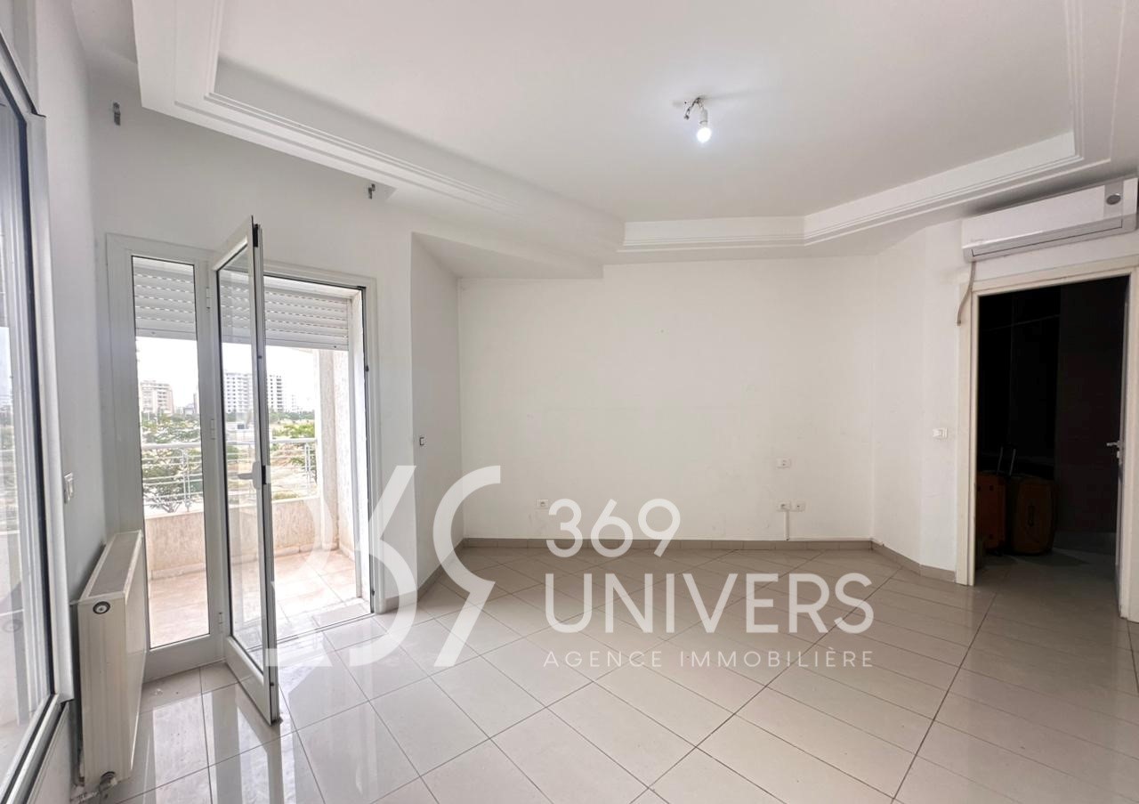 Ain Zaghouan Jardins de Carthage Location Duplex Duplex avec jardin aux jdc ref rd065