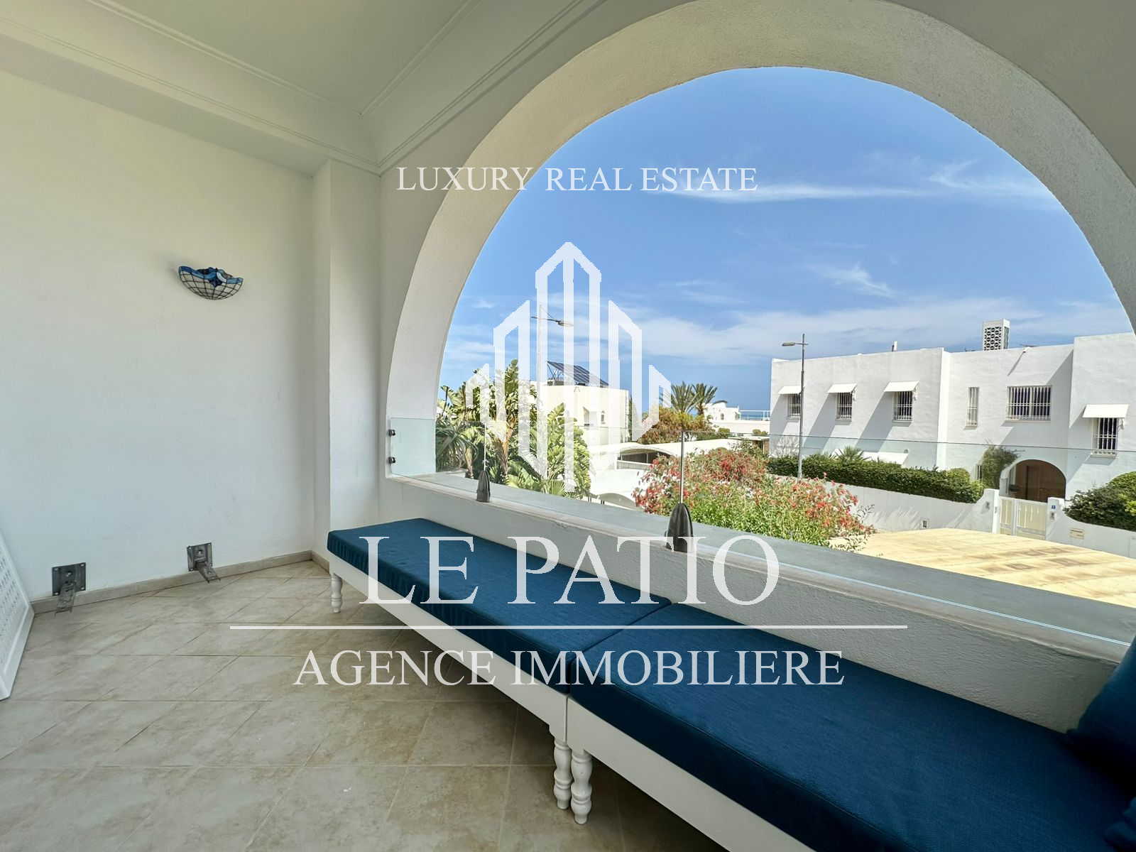 La Marsa Gammart Location Appart. 4 pices Appart s3 meuble vue sur mer marina gammarth