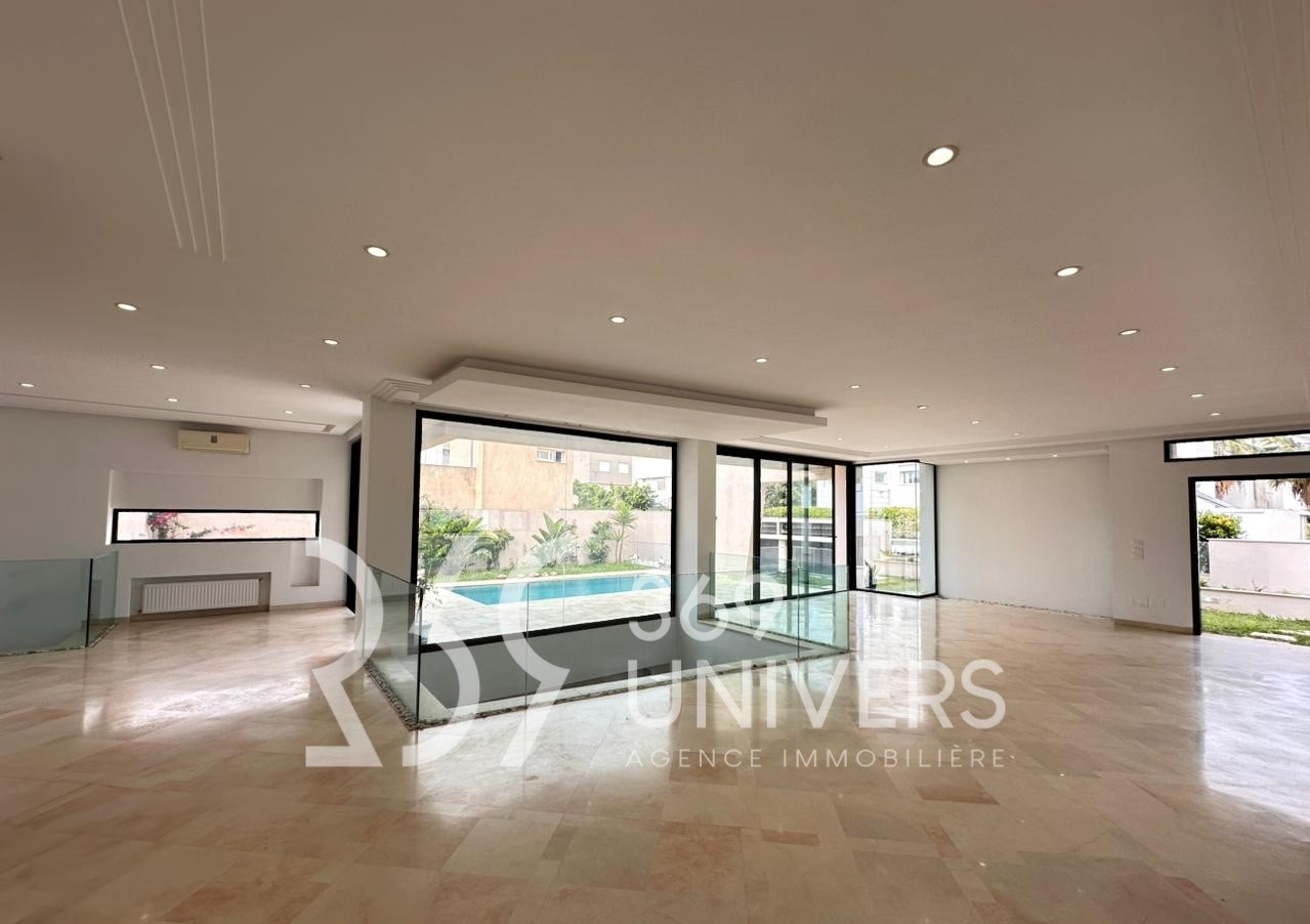 Ain Zaghouan Jardins de Carthage Location Maisons Villa avec piscine aux jardins de carthage