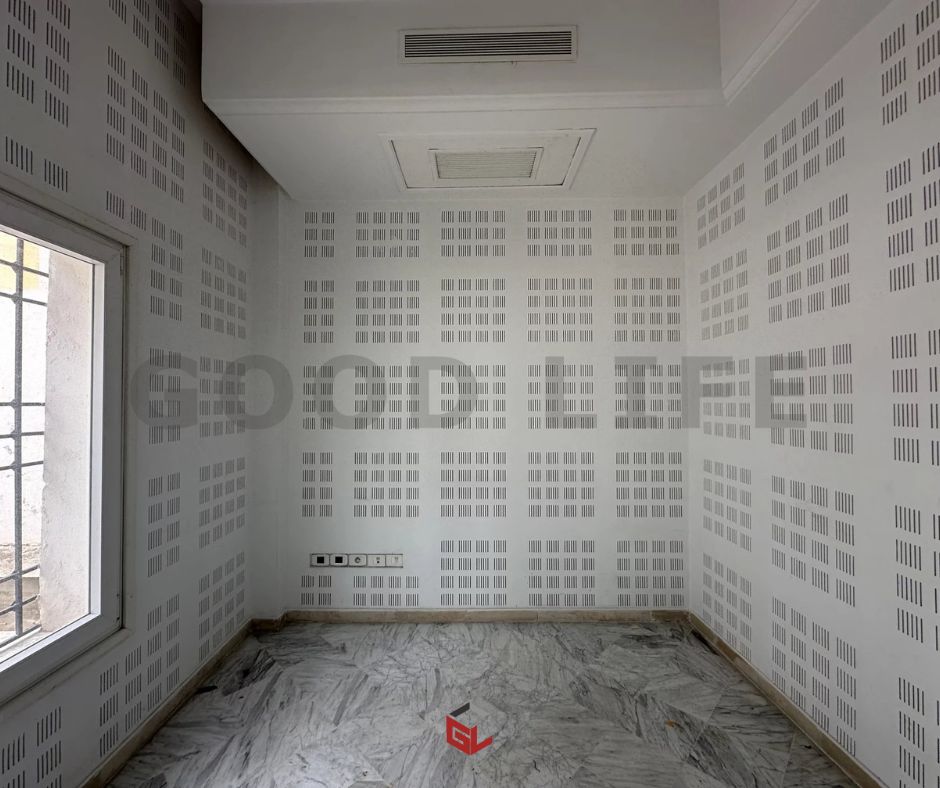 Cite El Khadra Zone urbaine nord Bureaux & Commerces Bureau Bureau h3 au centre urbain nord