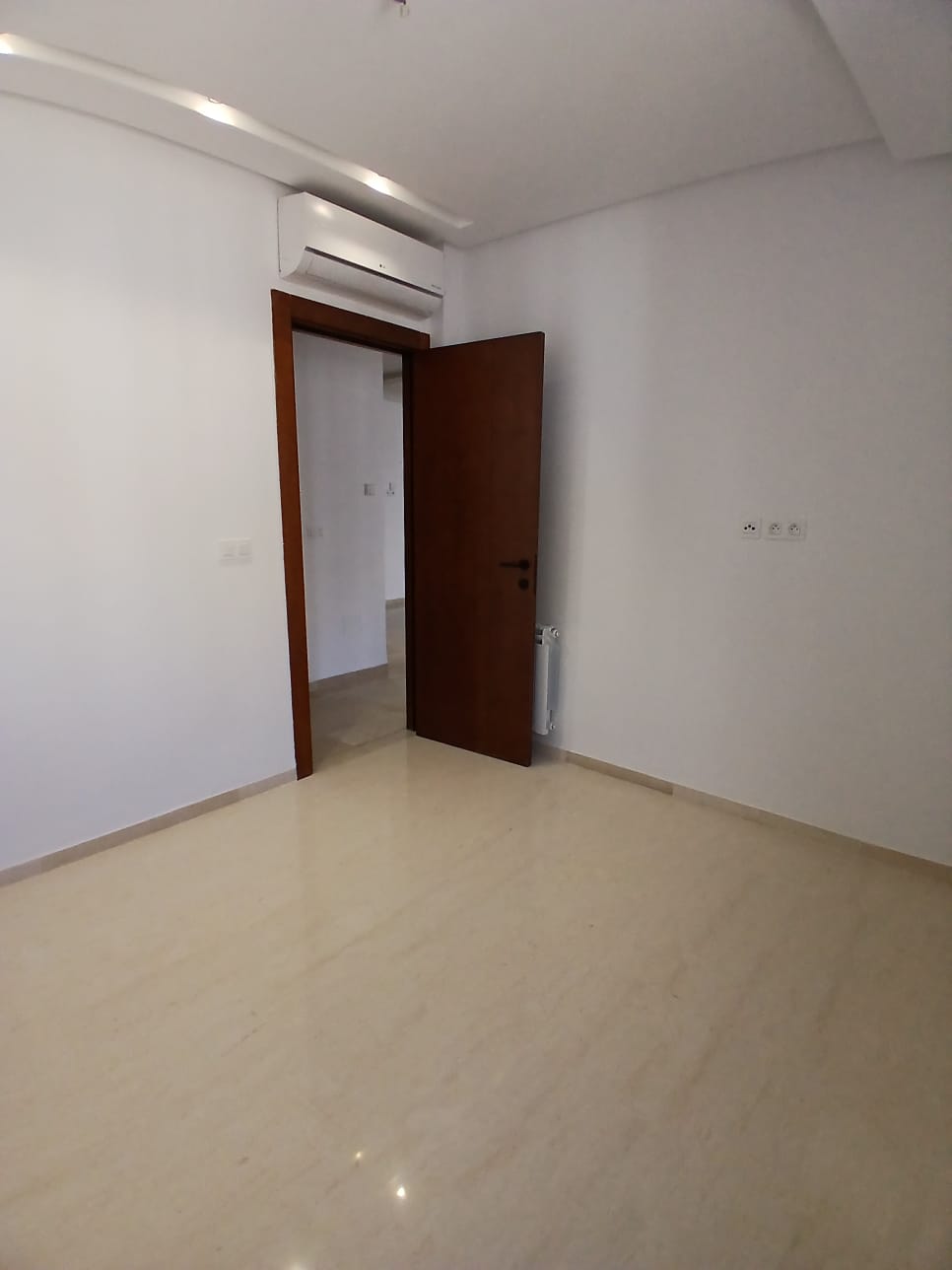 Ain Zaghouan&nbsp;Jardins de Carthage&nbsp;Location&nbsp;Appart. 1 pi�ce&nbsp;Appartement s1 � l au jardins de carthage