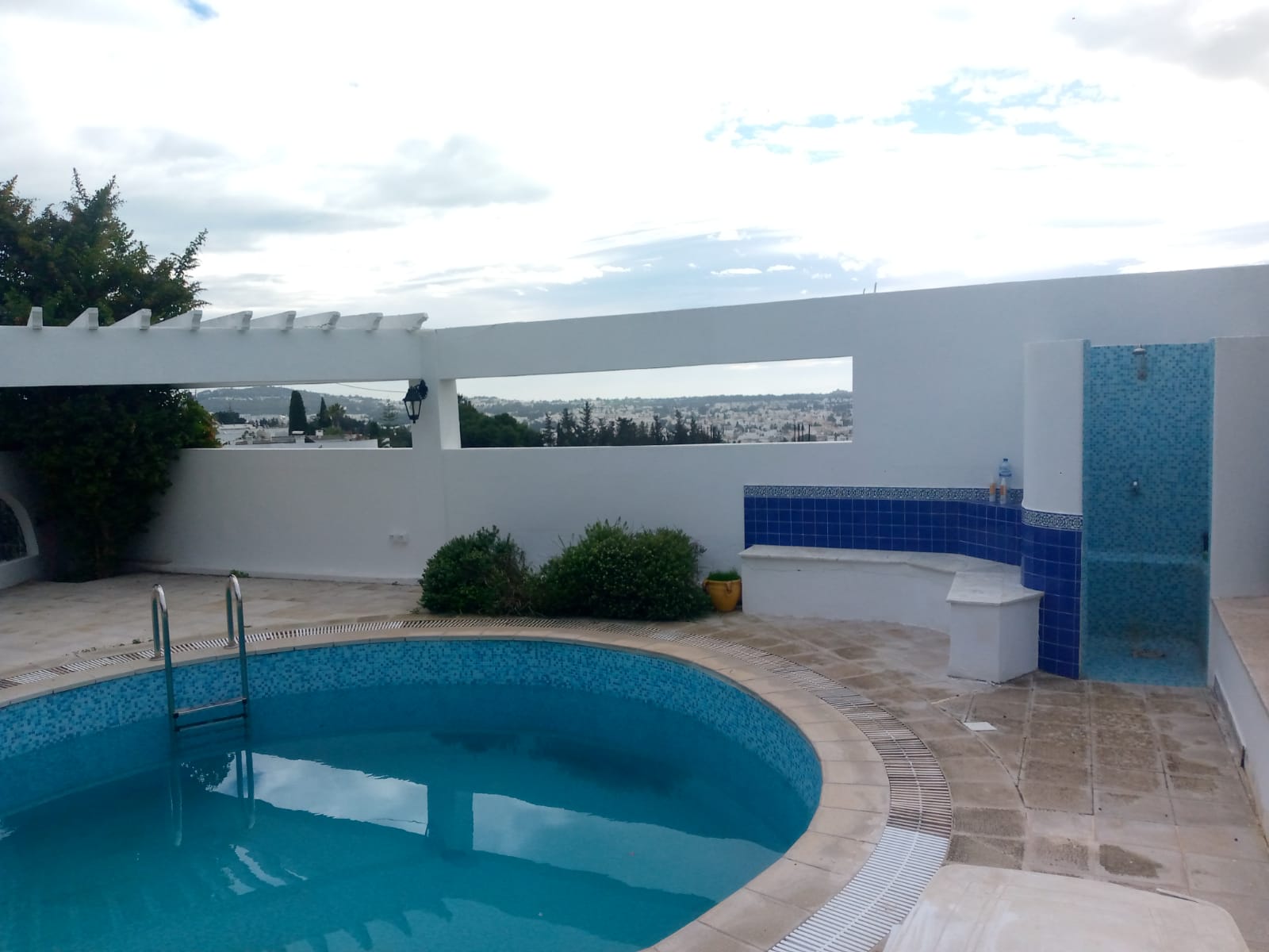 La Marsa&nbsp;Gammart&nbsp;Location&nbsp;Maisons&nbsp;Villa chic avec piscine � gammarth