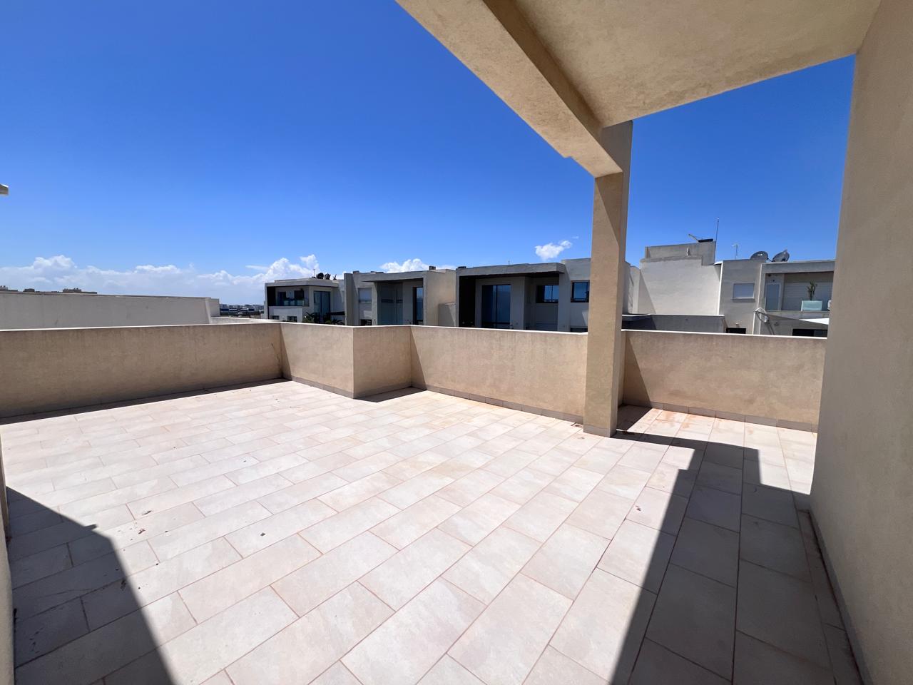 Ain Zaghouan&nbsp;Jardins de Carthage&nbsp;Vente&nbsp;Maisons&nbsp;Penthouse � v au jardins de carthage